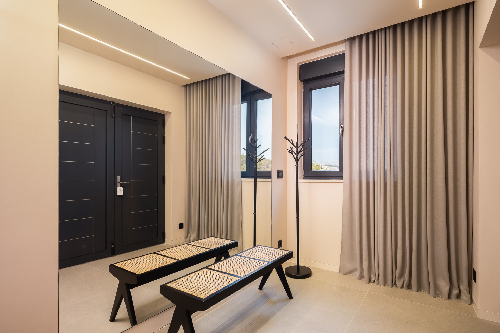 Luxury Villa Sinatra with Pool