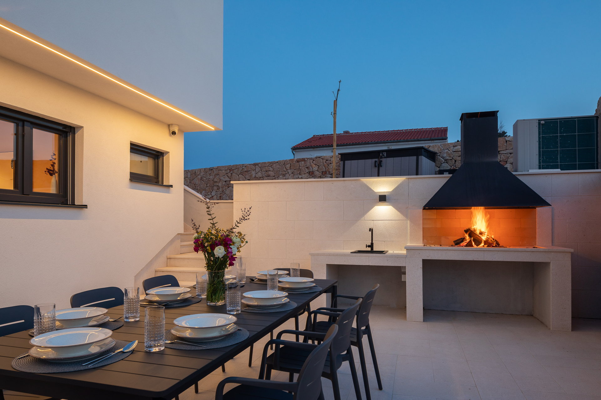 Luxury Villa Sinatra with Pool