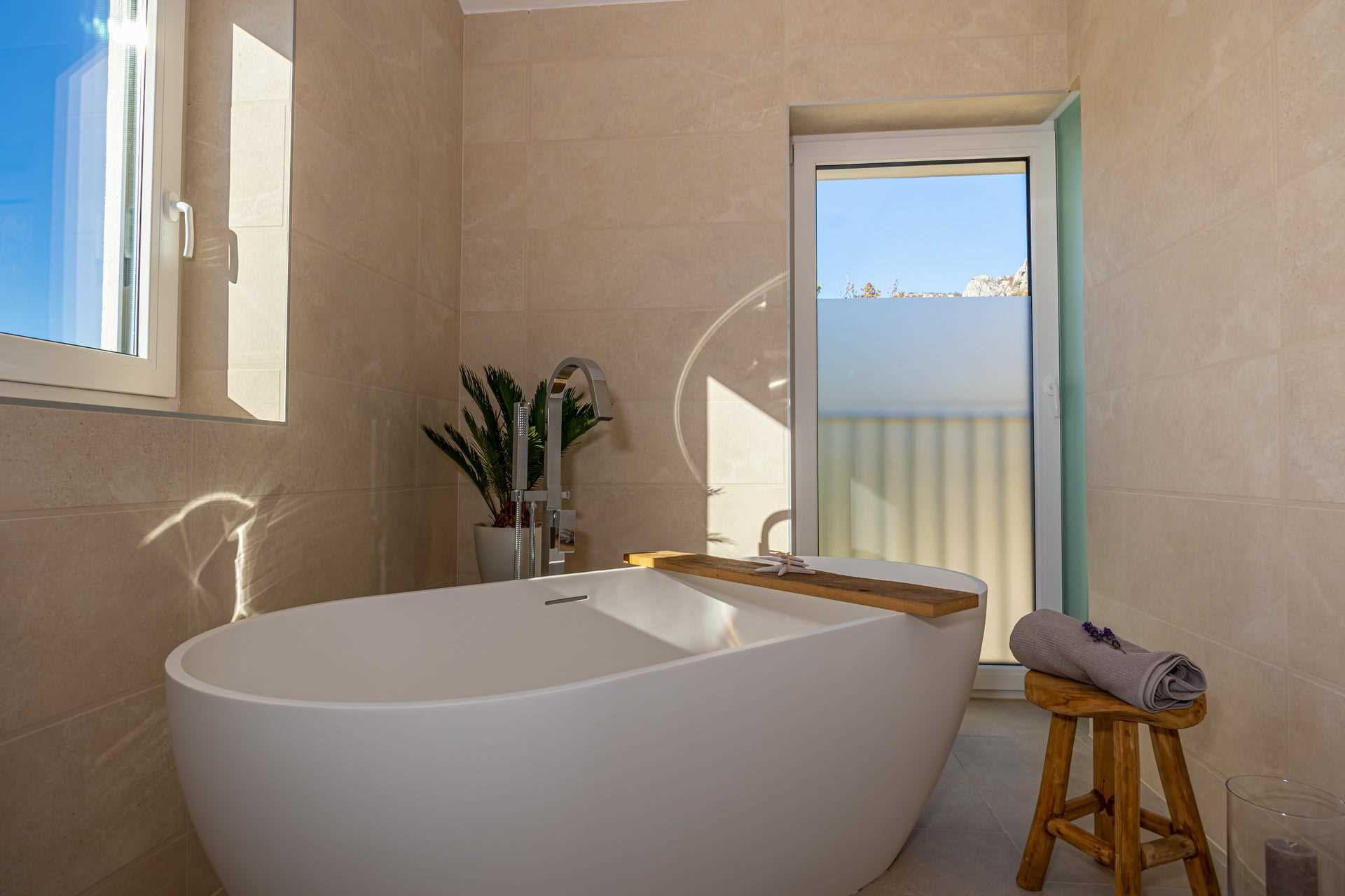 Villa Pietra Azzura with Pool