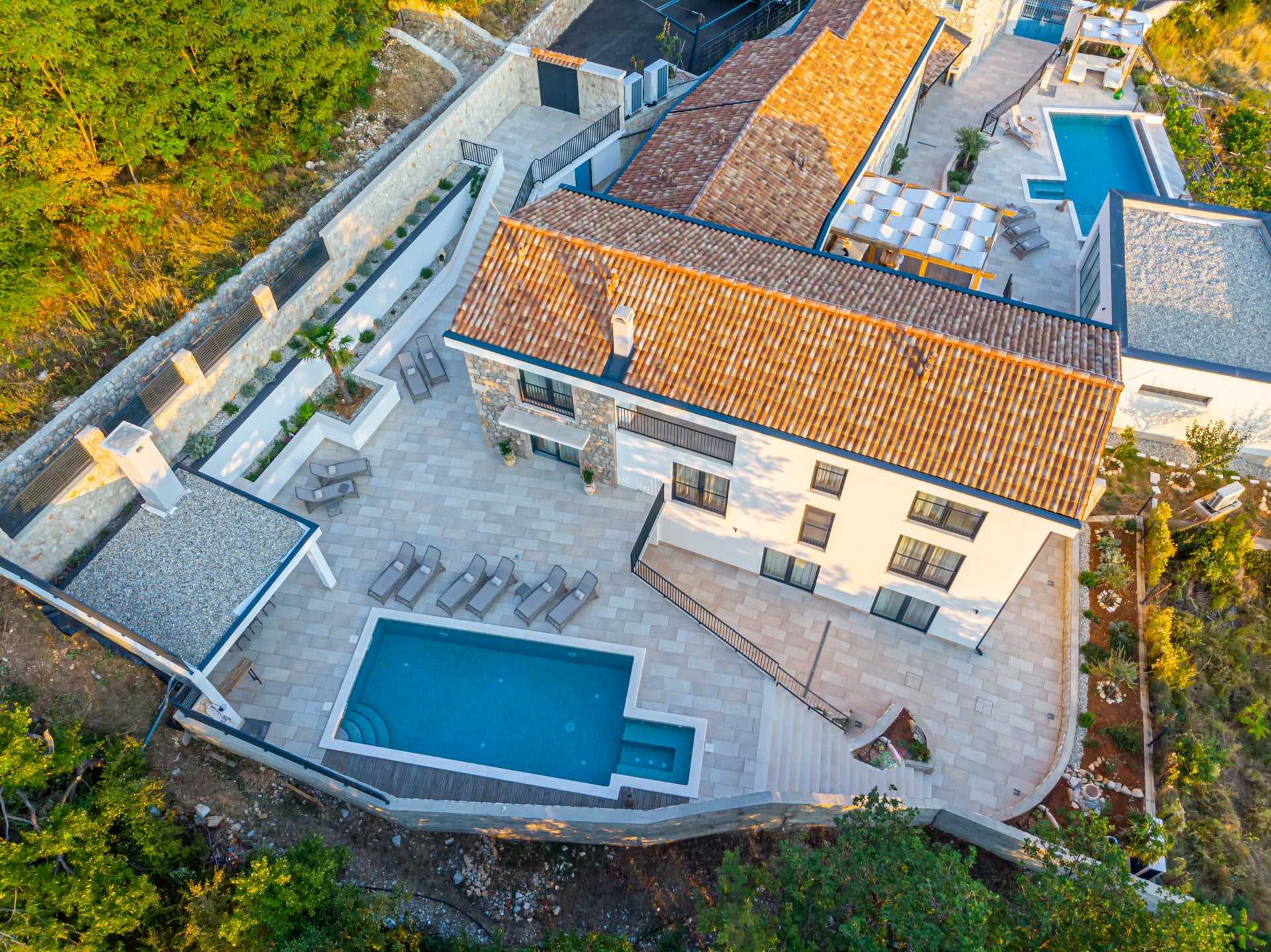 Villa Pietra Azzura with Pool