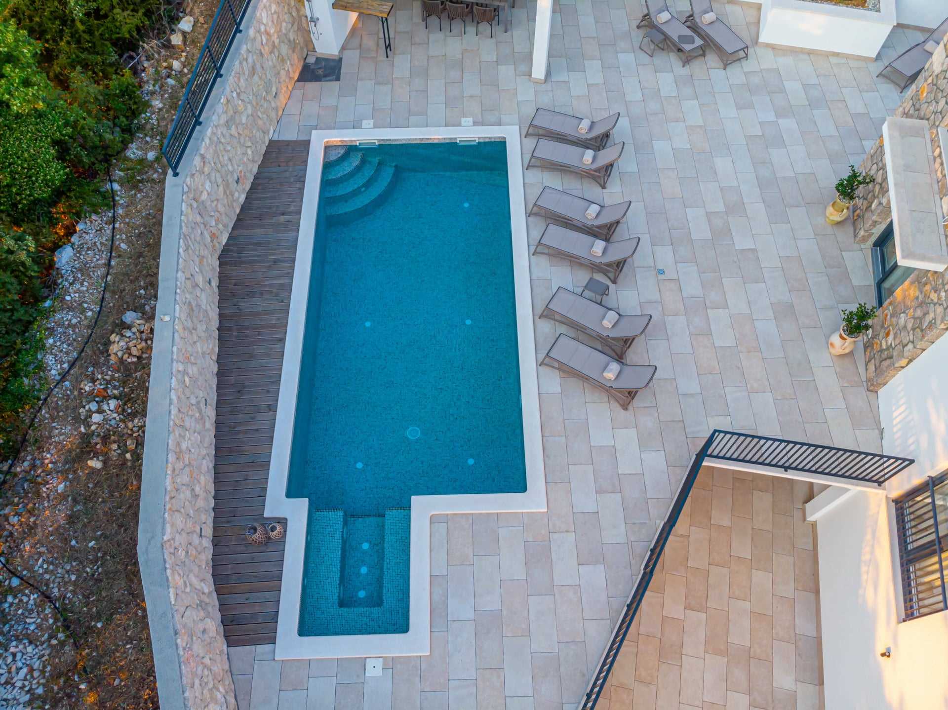 Villa Pietra Azzura with Pool