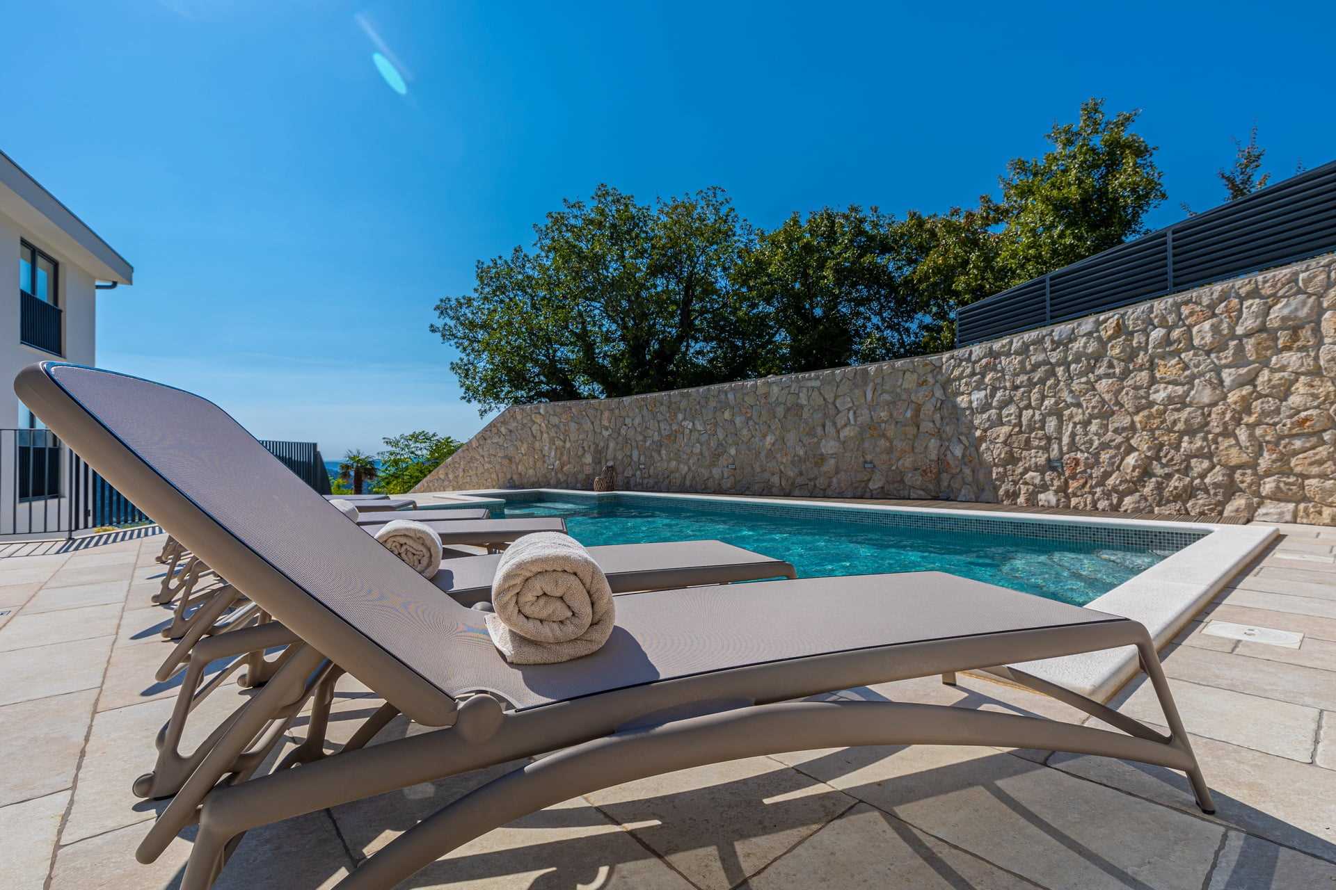 Villa Pietra Azzura with Pool