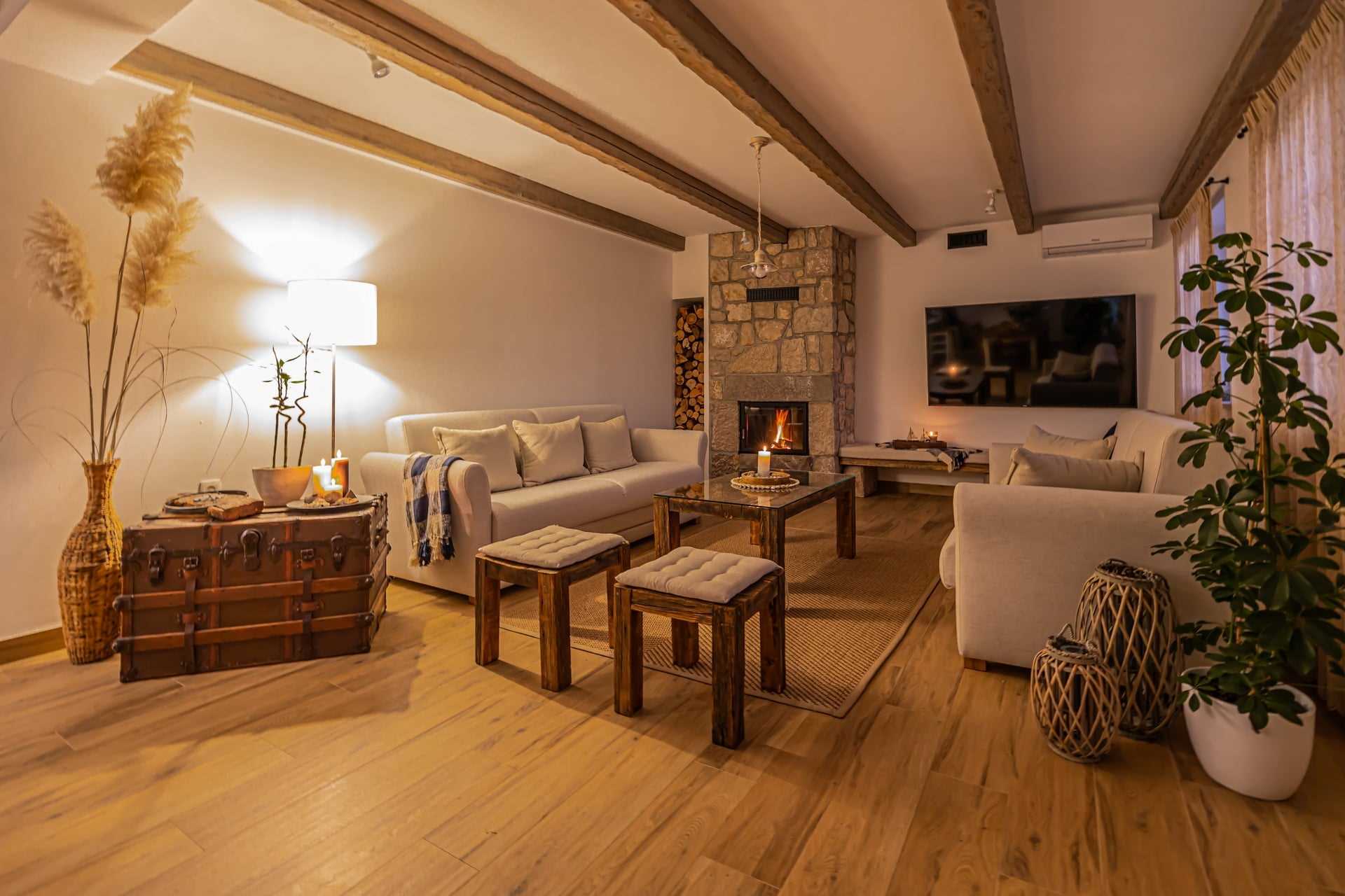 Villa Pietra Celeste with Pool