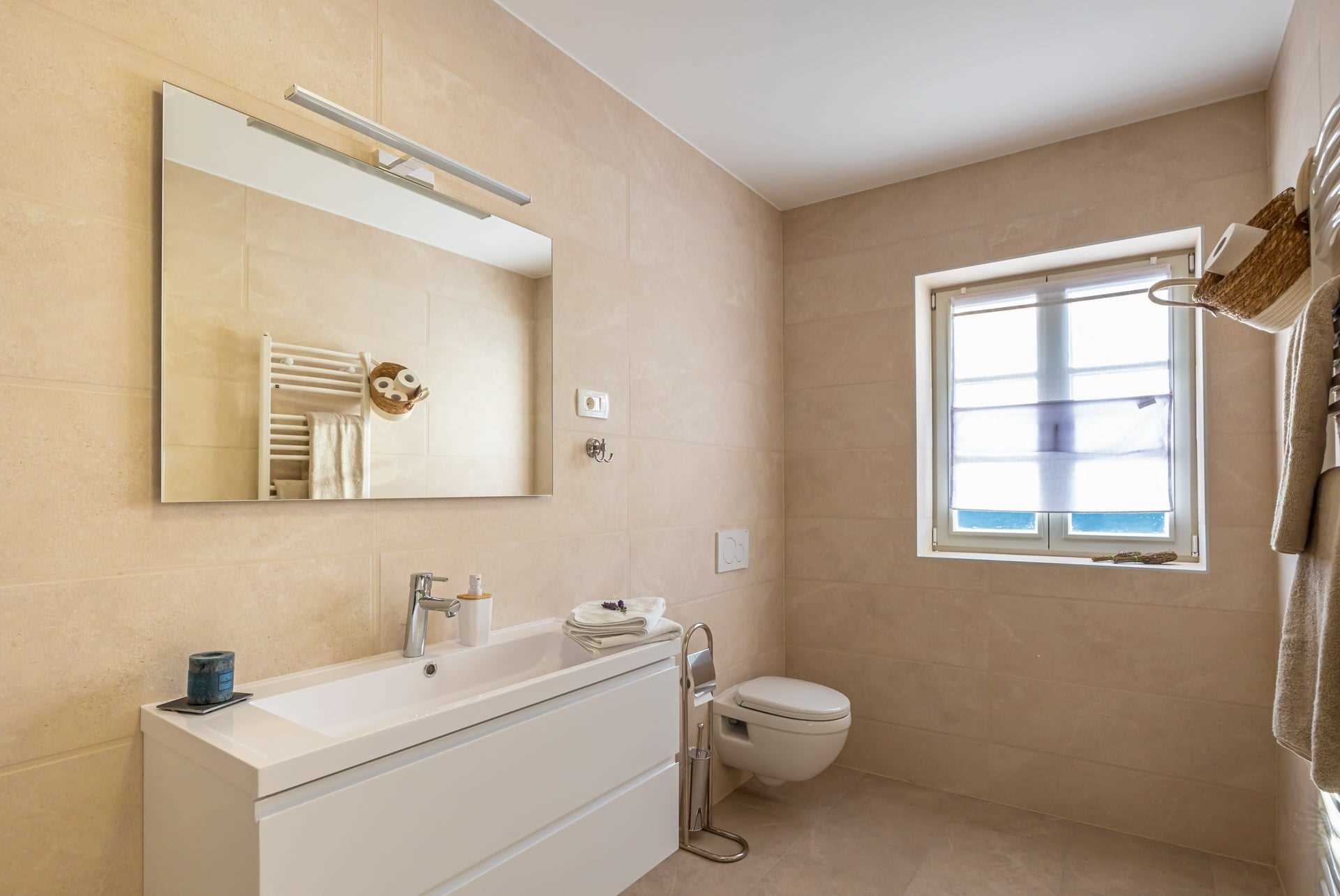 Villa Pietra Celeste with Pool