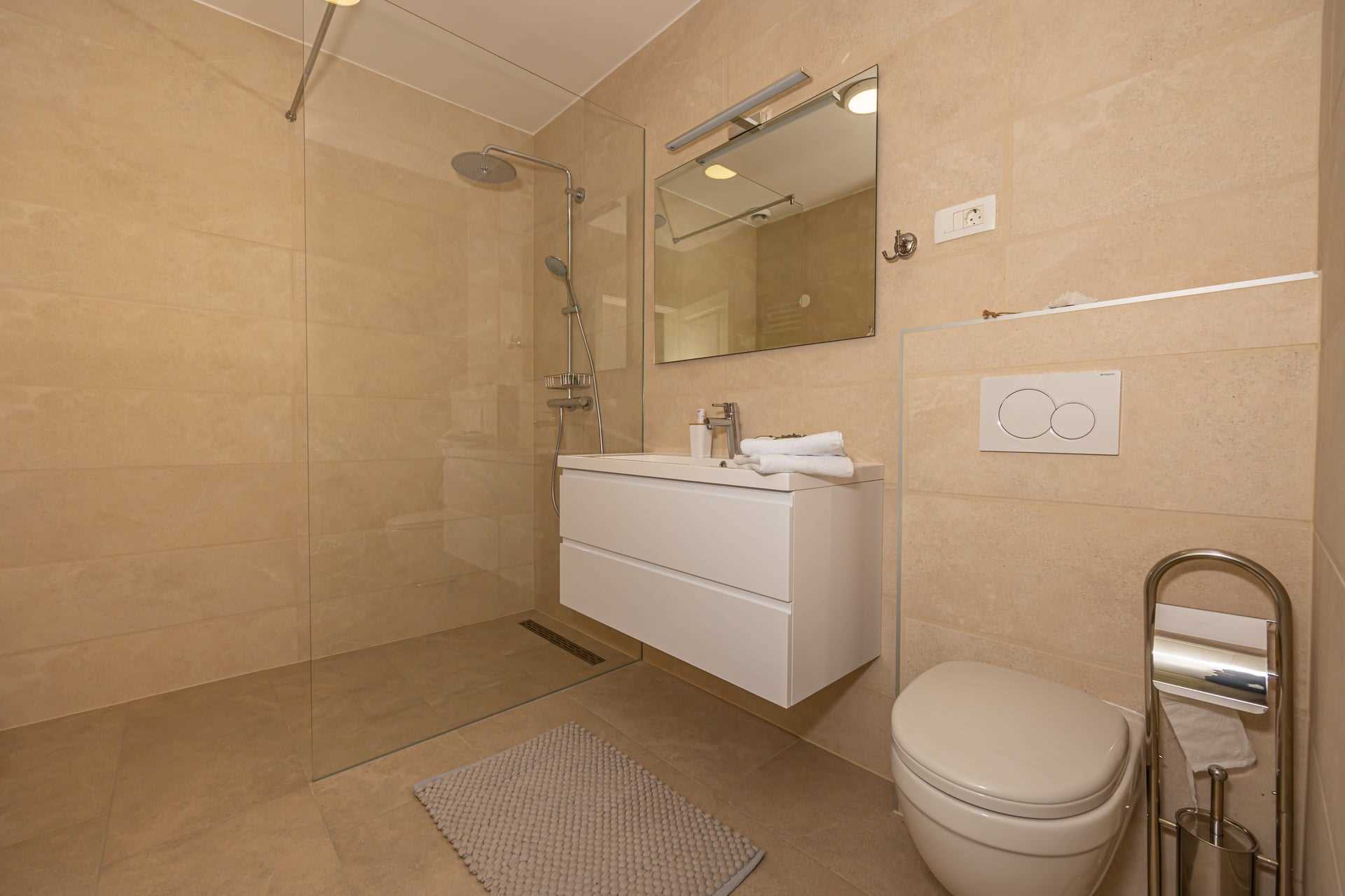 Villa Pietra Celeste with Pool
