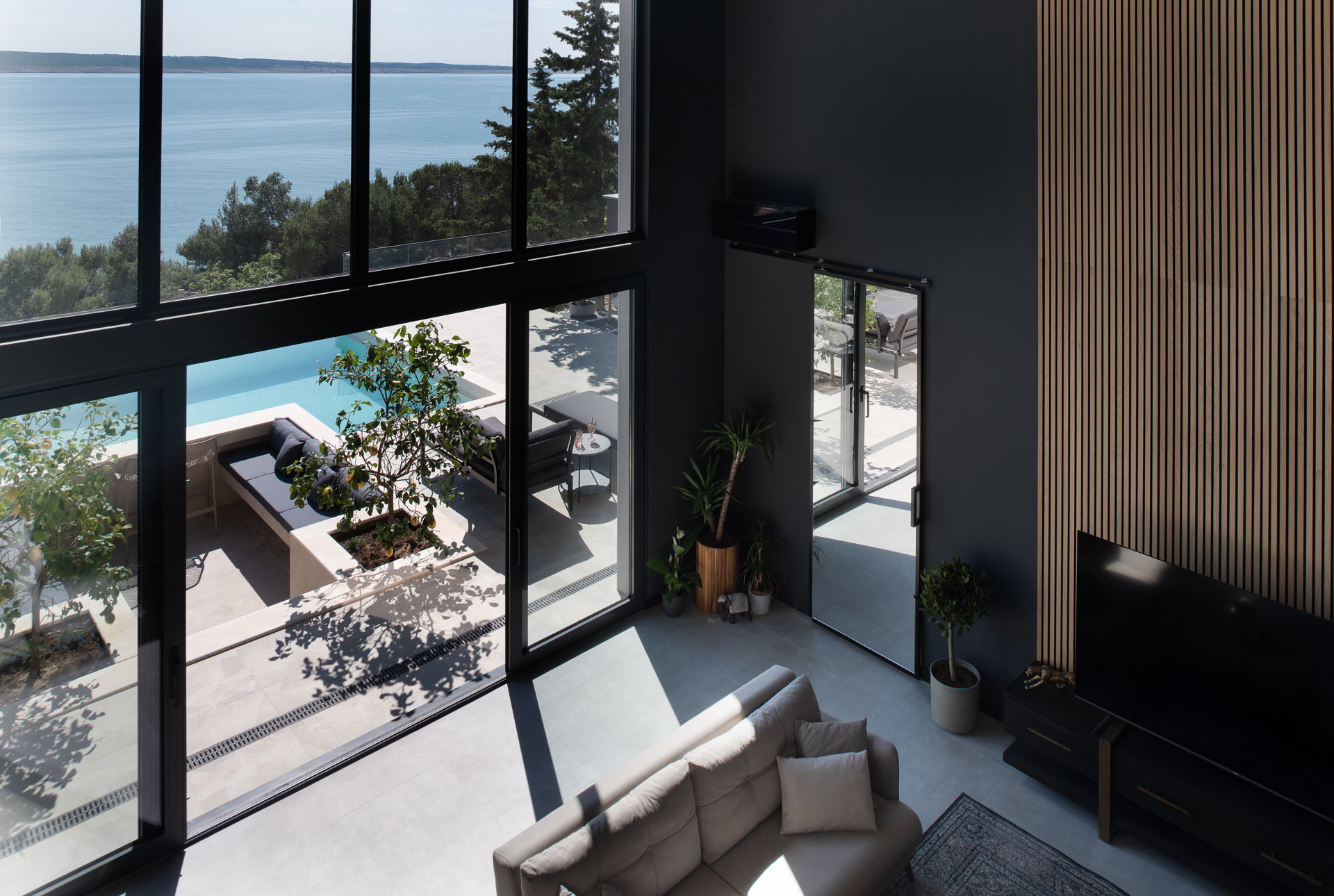 Luxury Villa Black Velvet with Pool