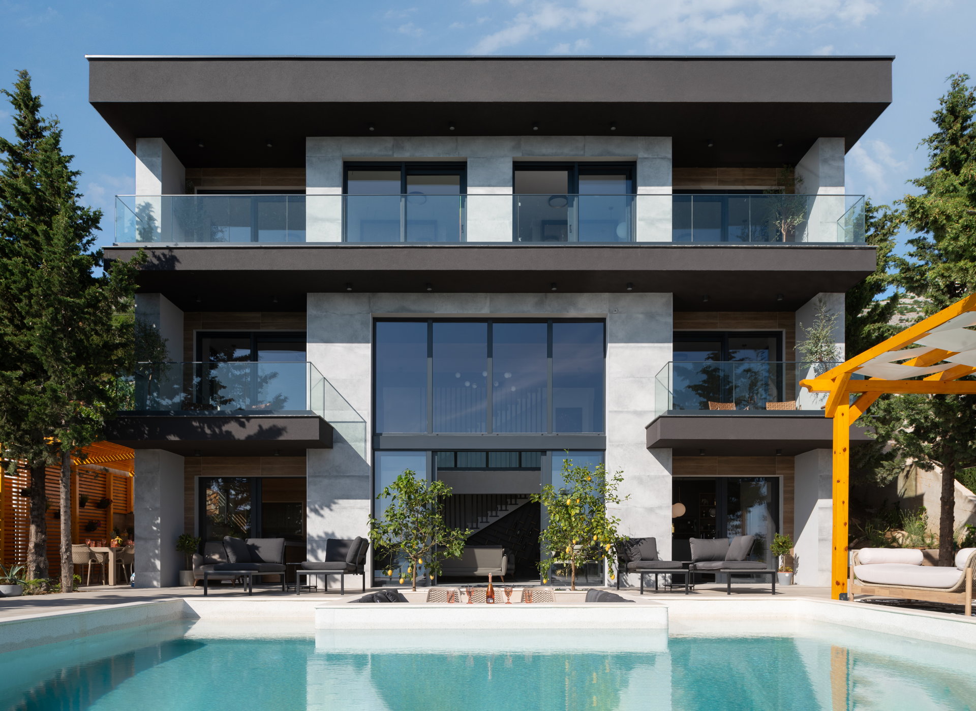 Luxury Villa Black Velvet with Pool