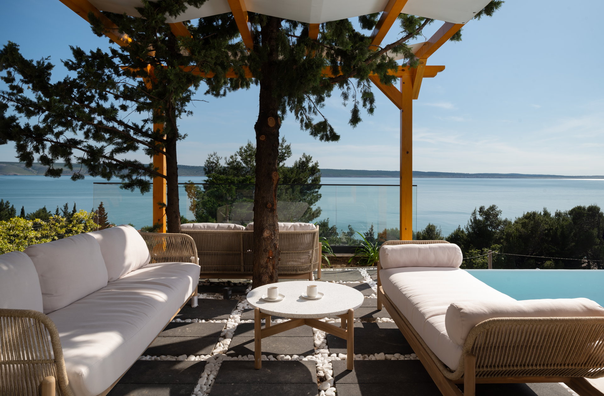 Luxury Villa Black Velvet with Pool