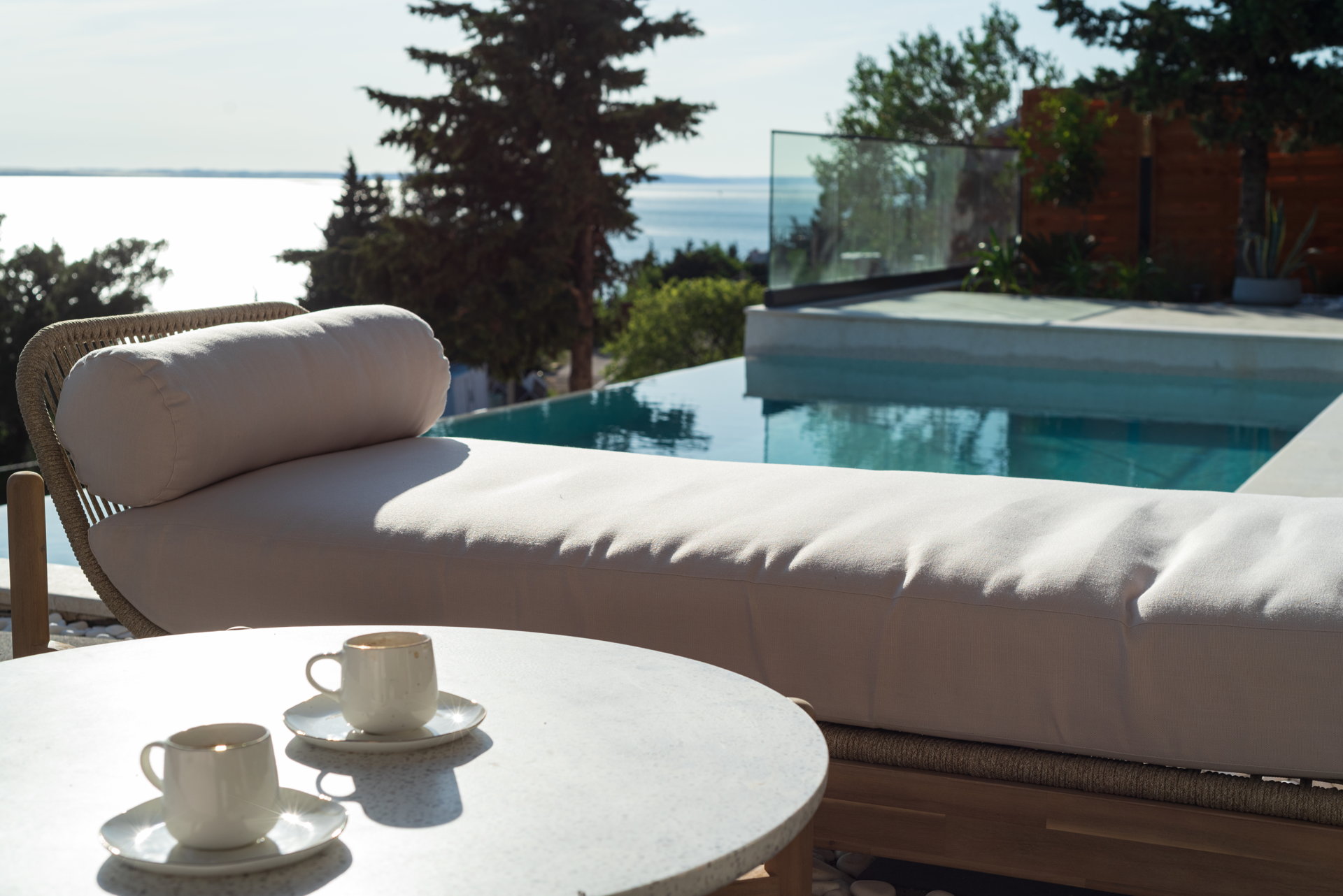 Luxury Villa Black Velvet with Pool