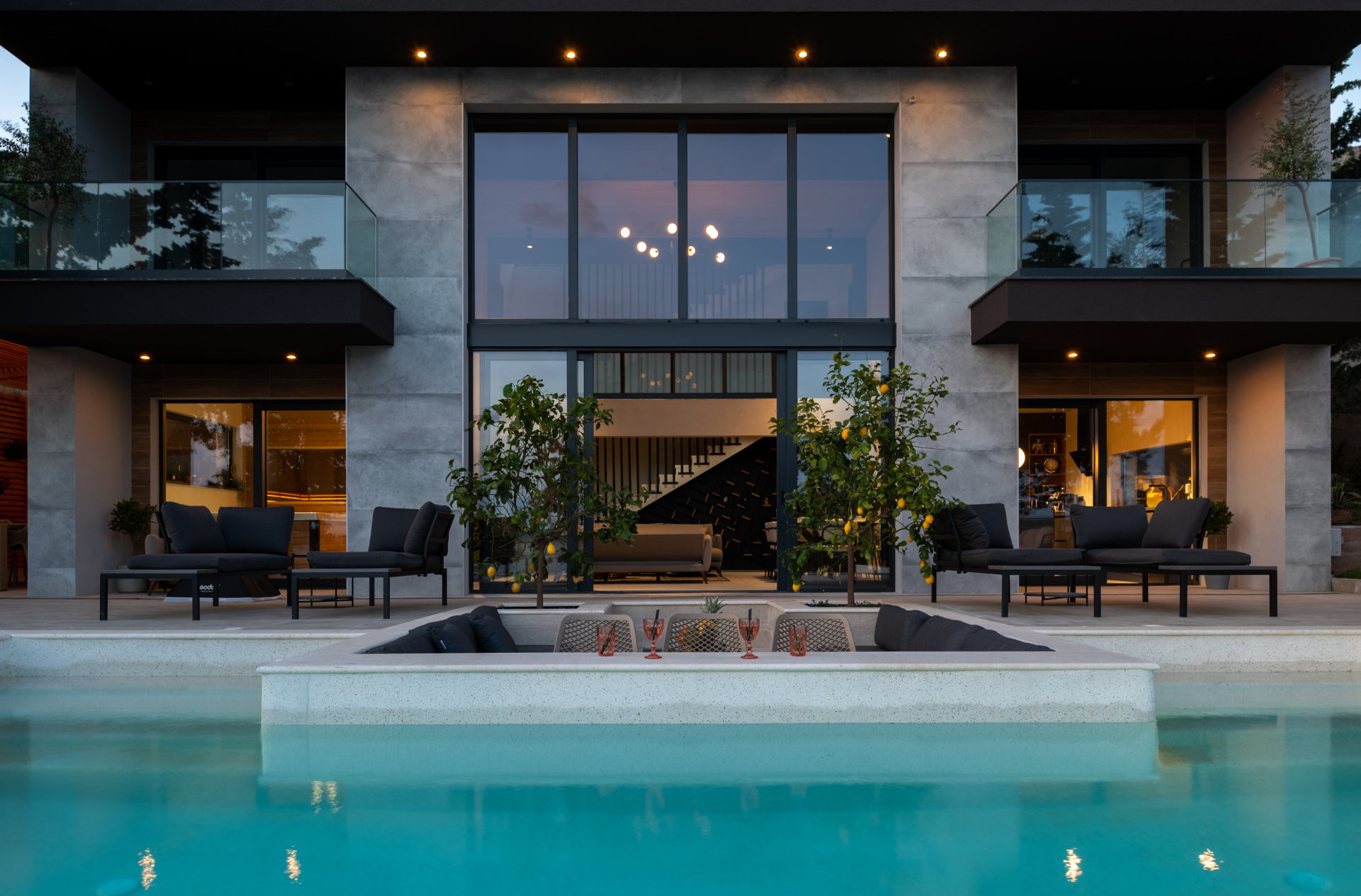 Luxury Villa Black Velvet with Pool