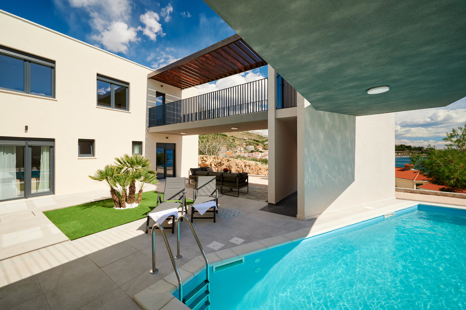 Luxury Villa Tango with Pool