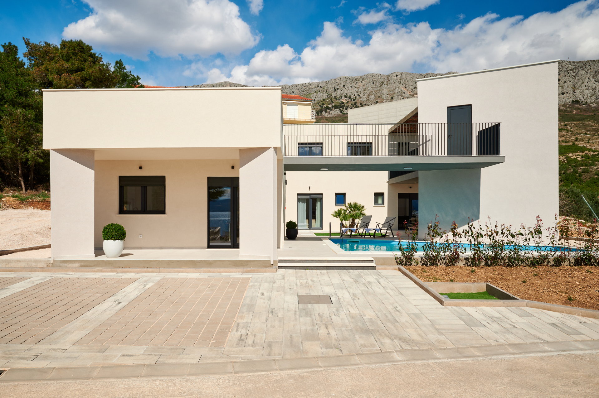 Luxury Villa Tango with Pool