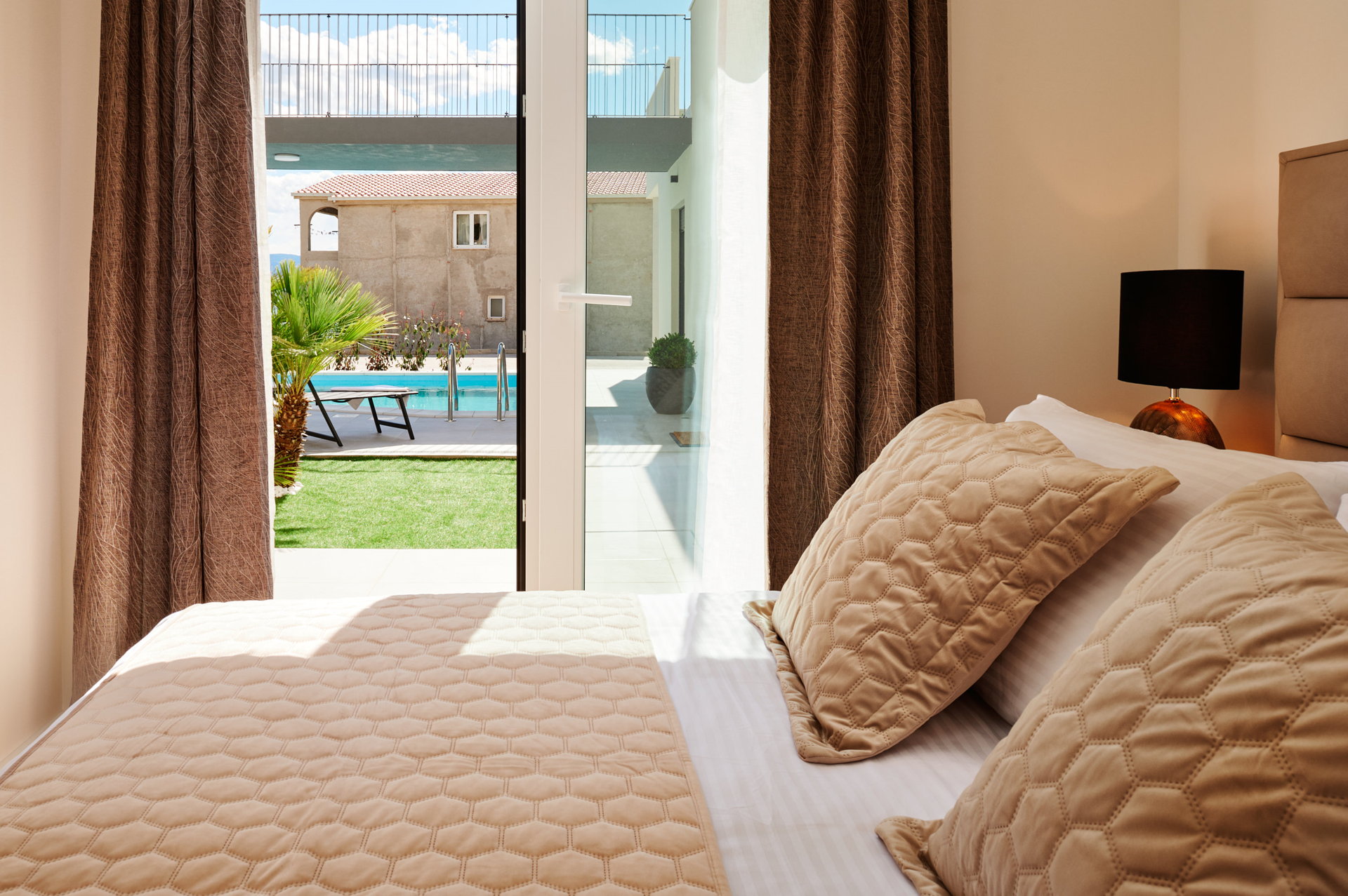 Luxury Villa Tango with Pool