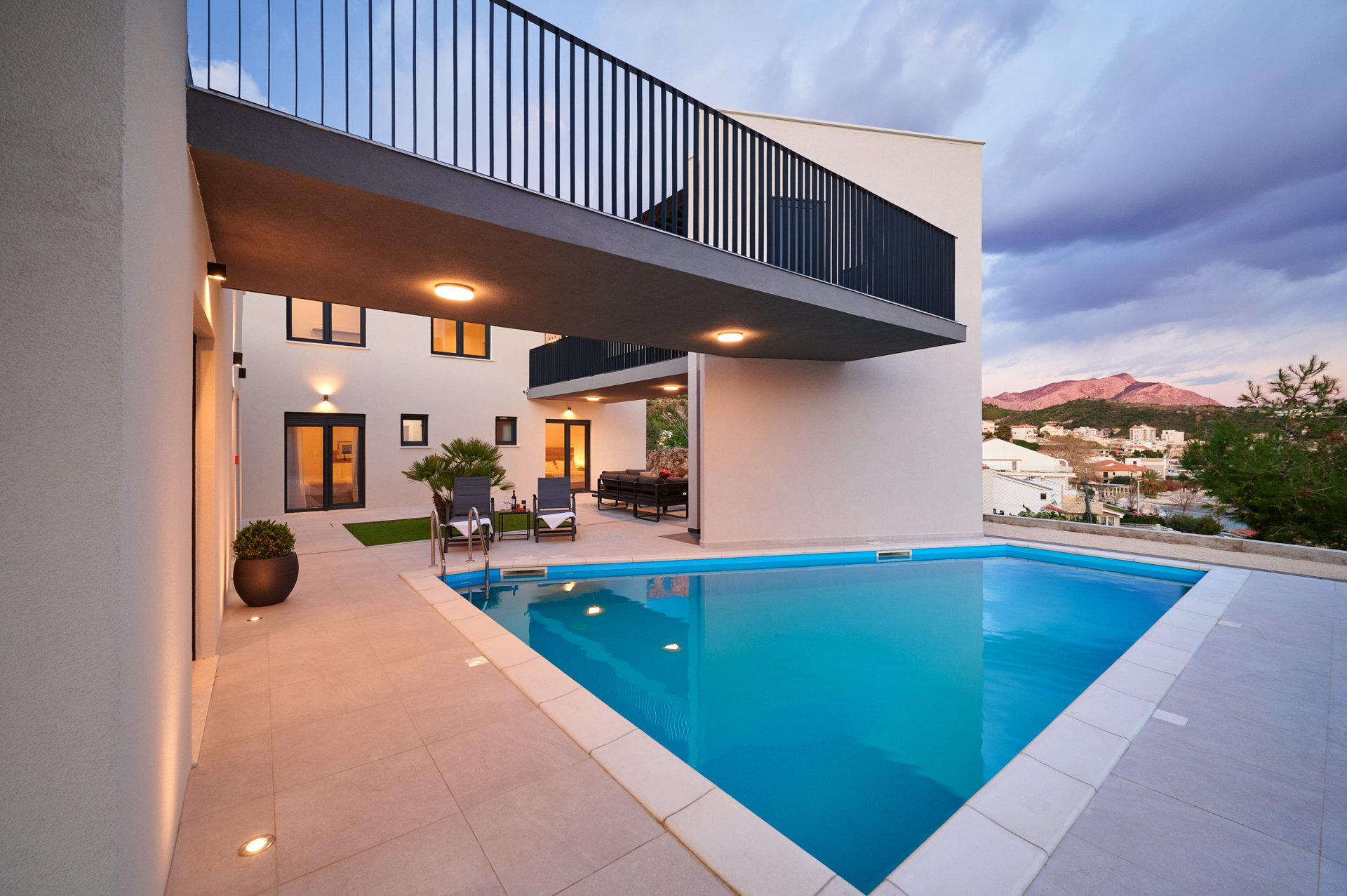Luxury Villa Tango with Pool