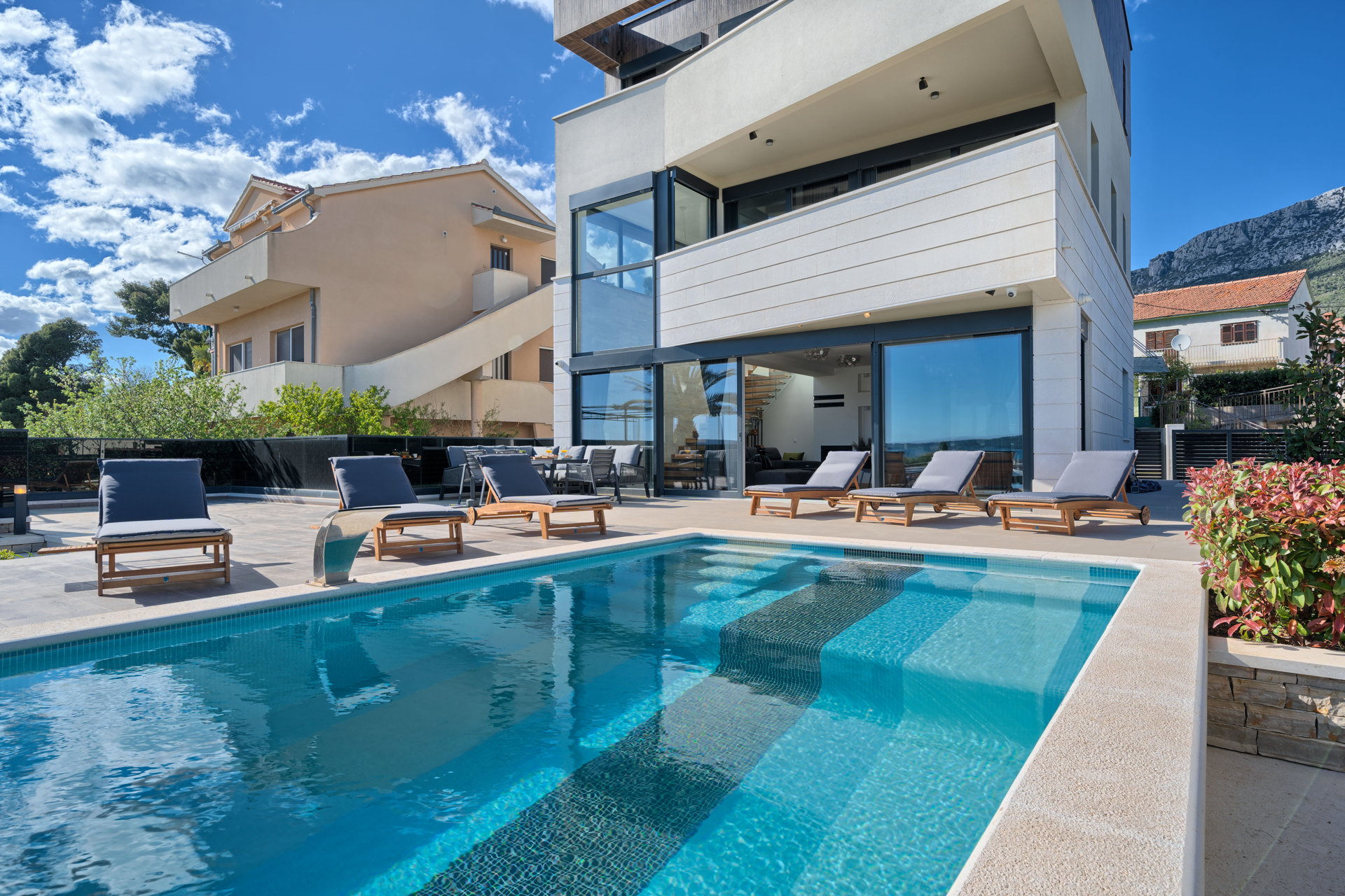 Luxury Villa Imperio with Pool
