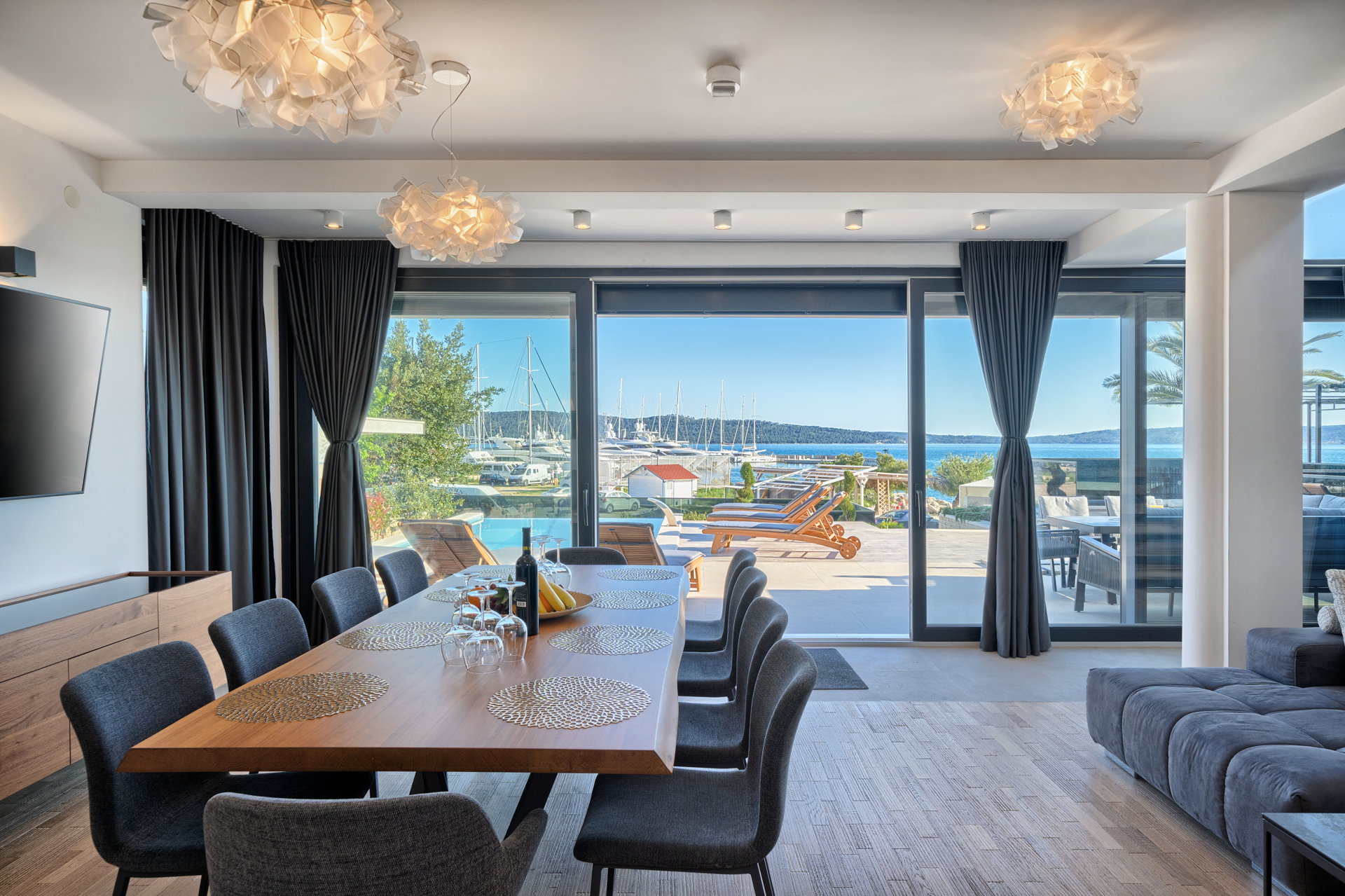 Luxury Villa Imperio with Pool