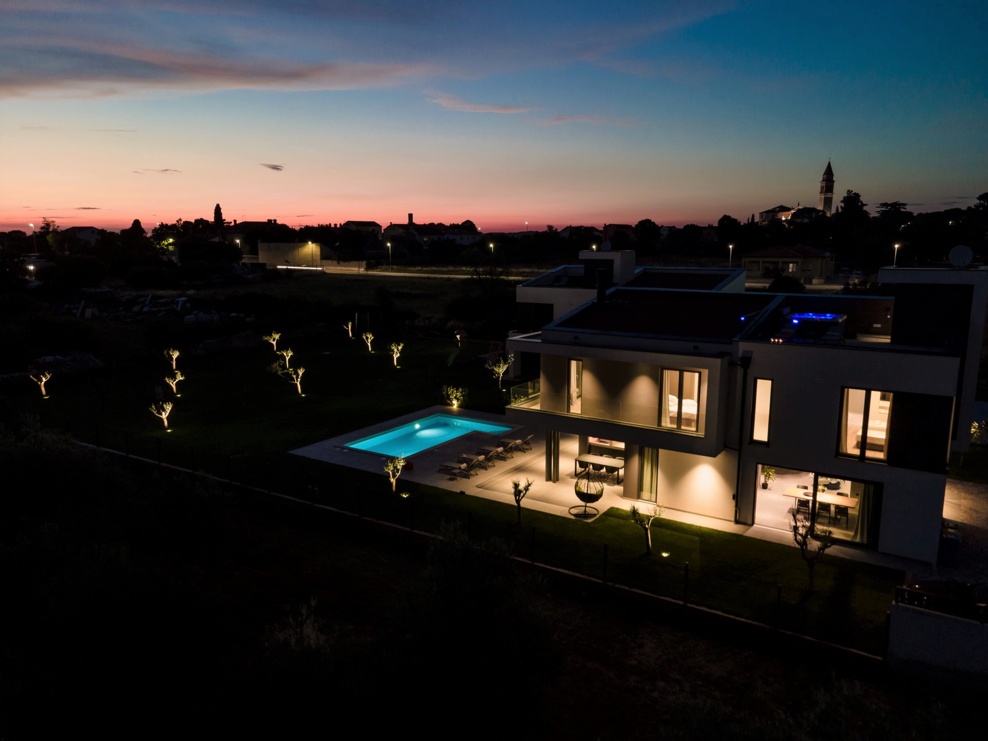 Luxury Villa Monroe with Pool