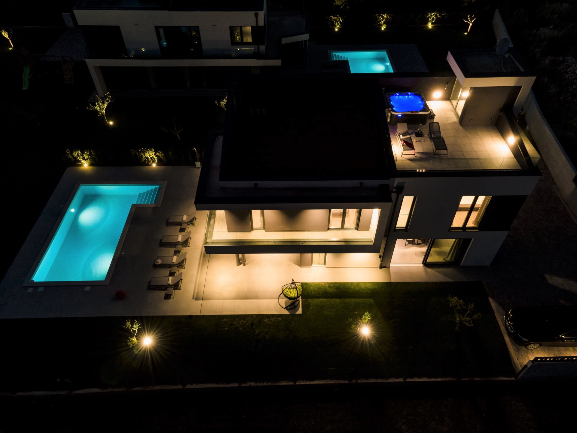 Luxury Villa Monroe with Pool