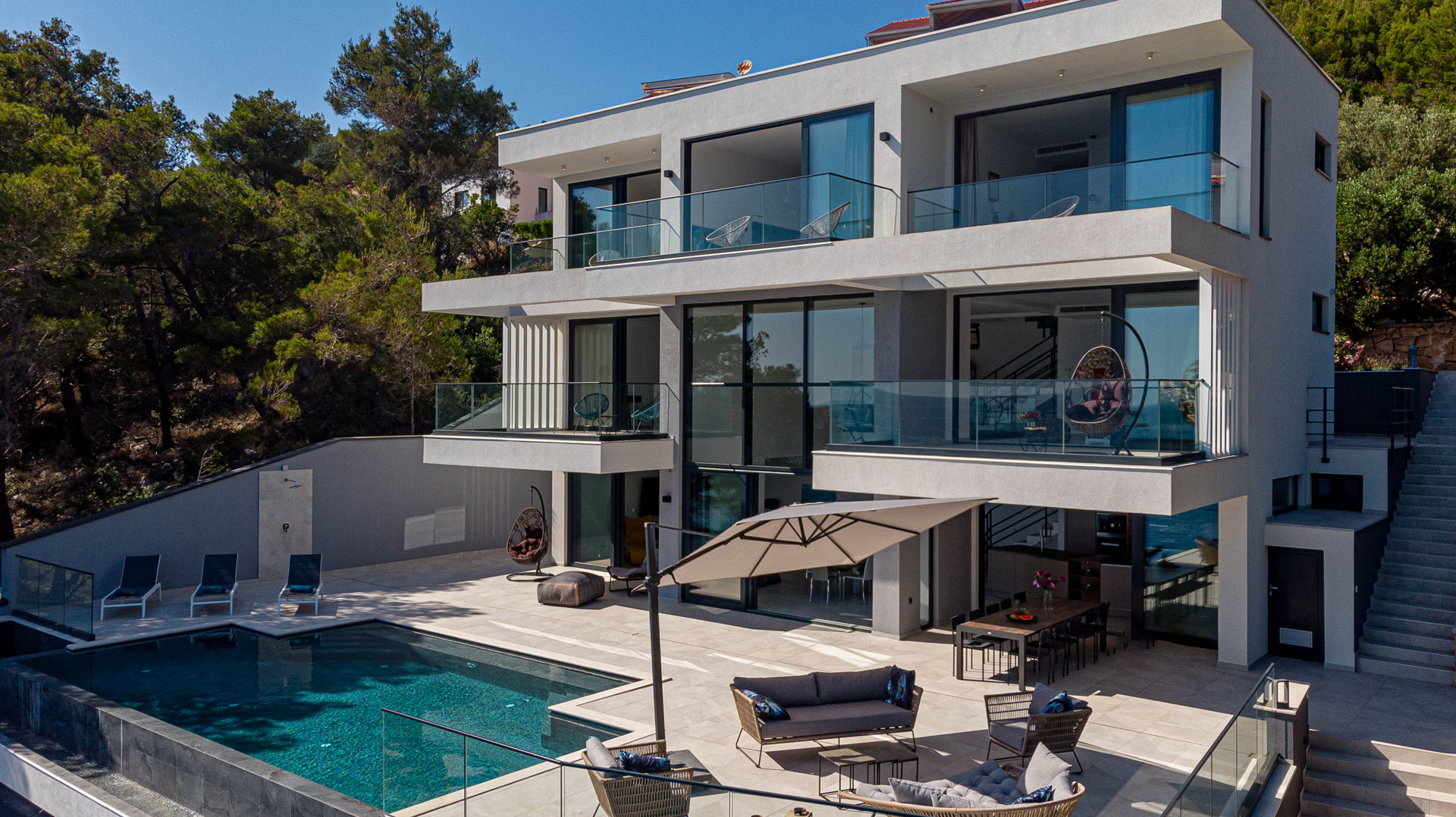 Beachfront Villa Aquamarin with Pool