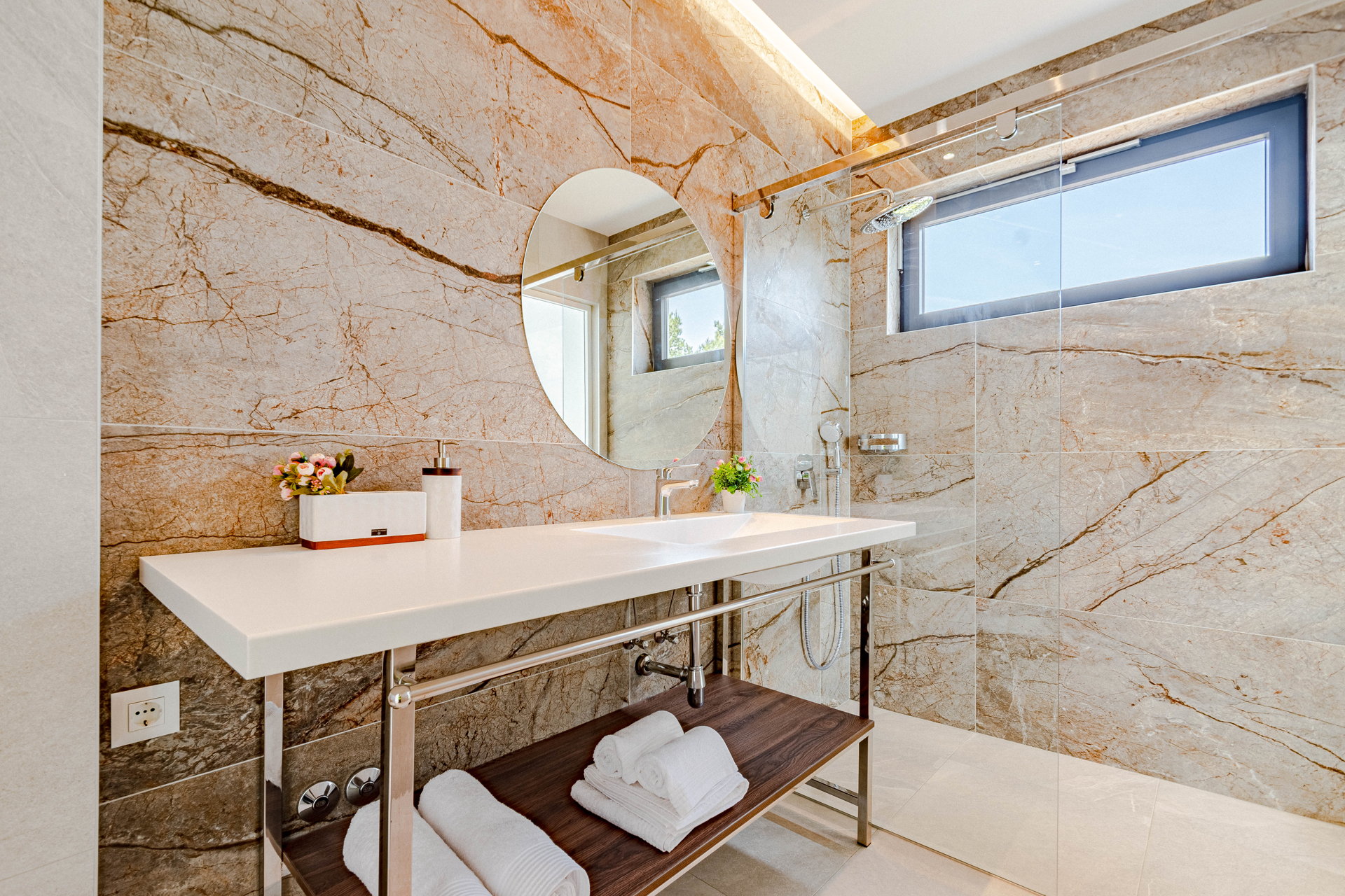 Beachfront Villa Aquamarin with Pool