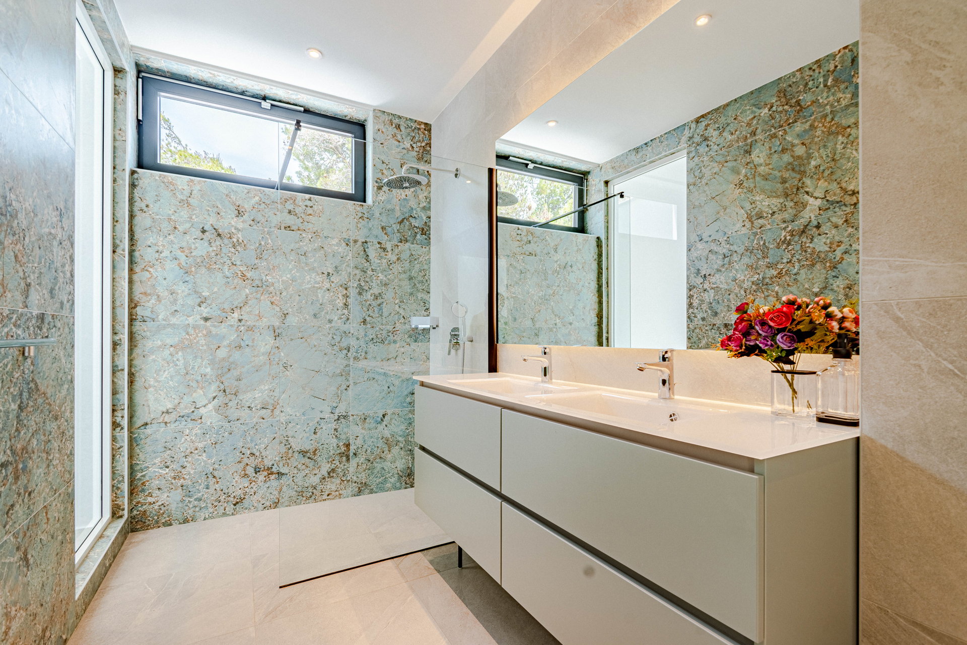 Beachfront Villa Aquamarin with Pool