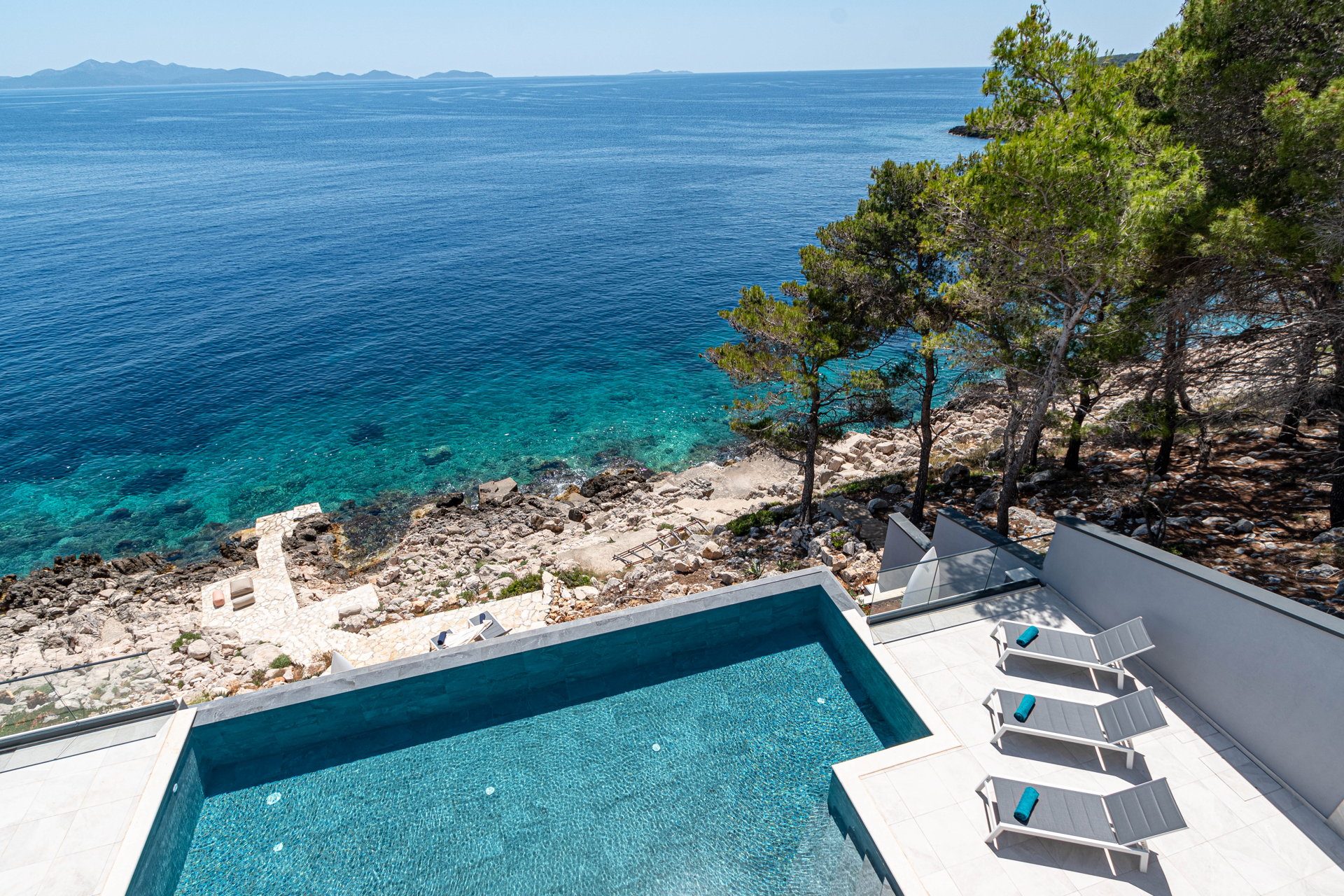 Beachfront Villa Aquamarin with Pool