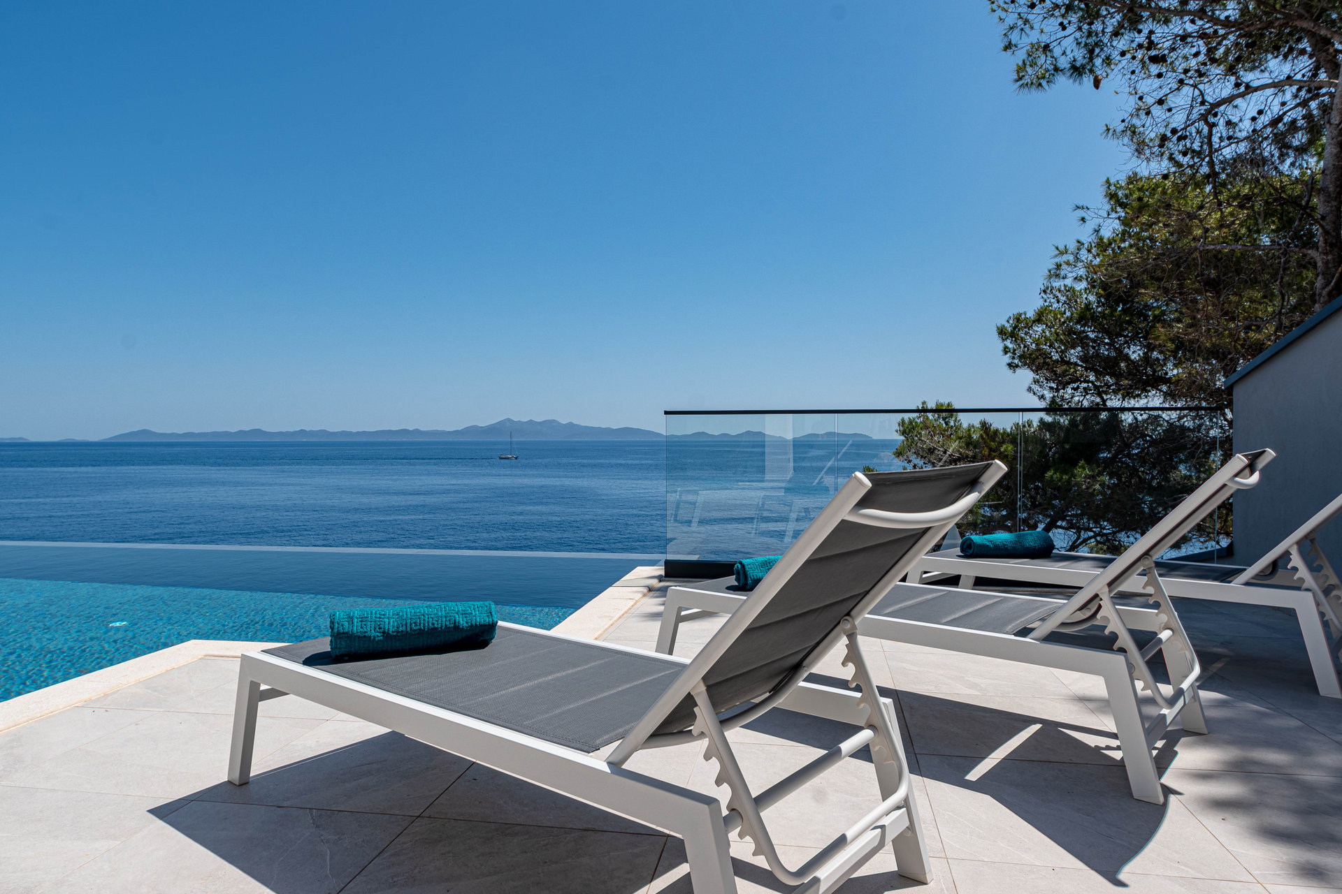 Beachfront Villa Aquamarin with Pool