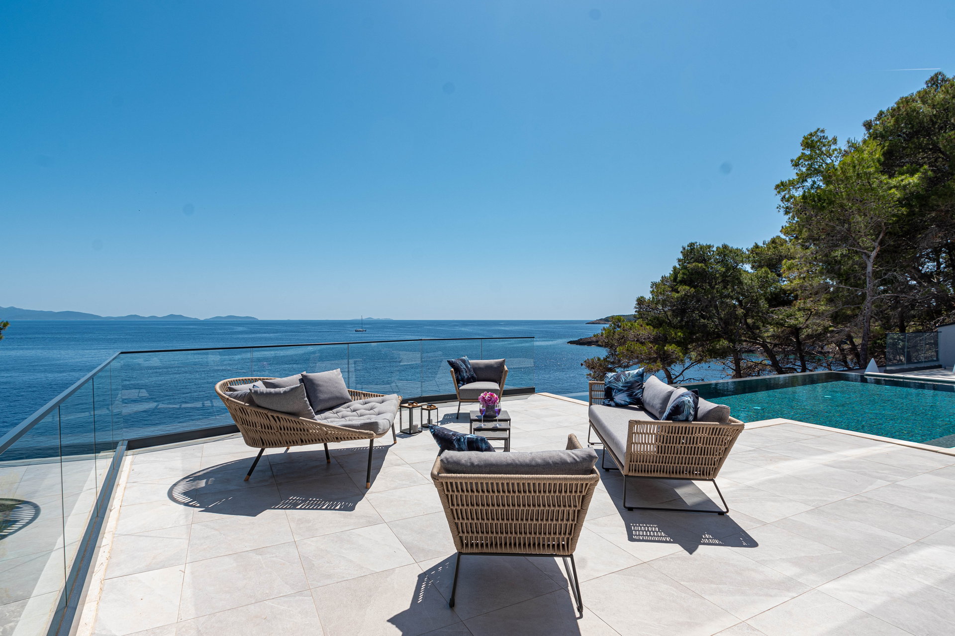 Beachfront Villa Aquamarin with Pool