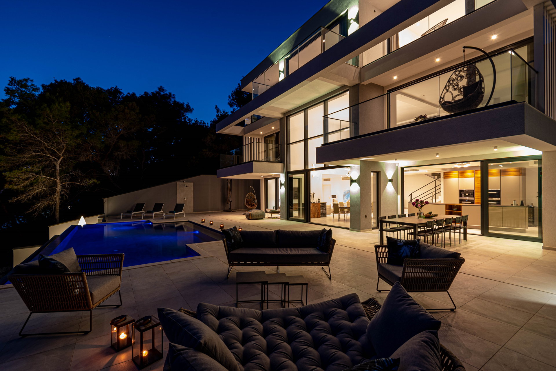 Beachfront Villa Aquamarin with Pool