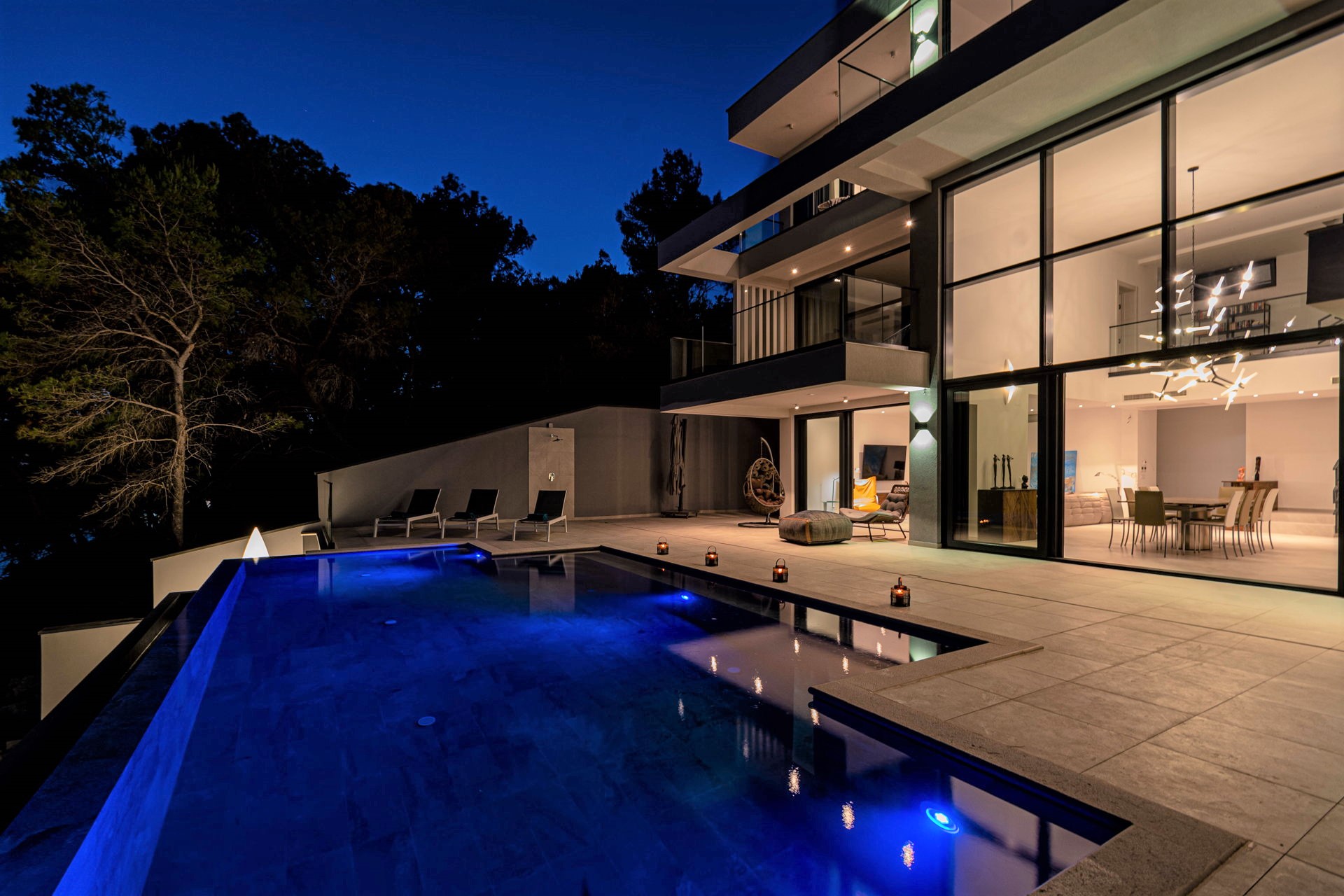 Beachfront Villa Aquamarin with Pool