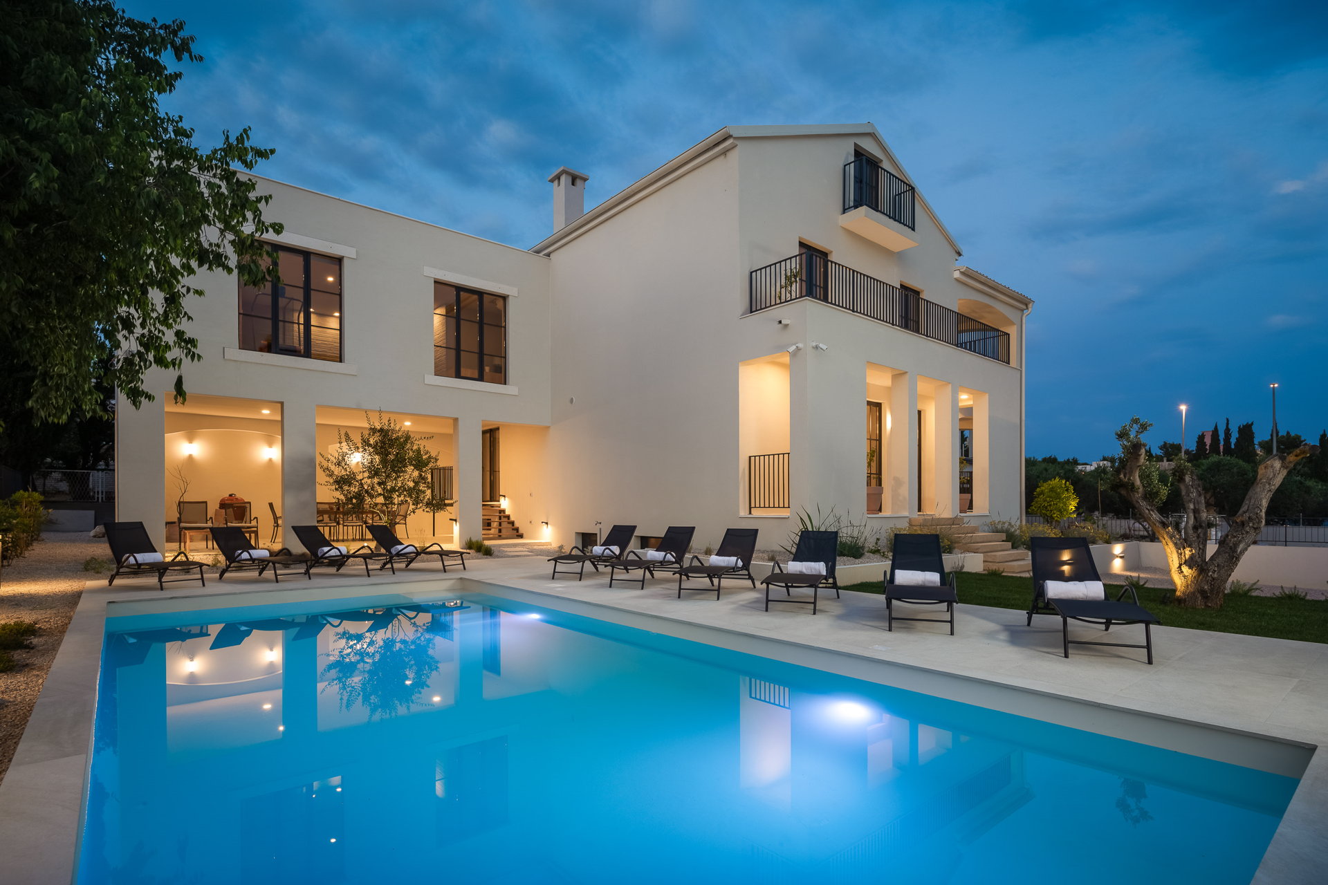 Villa Oasi di Sogno with Pool