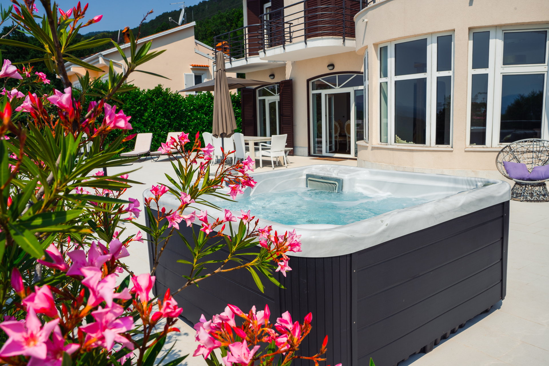 Villa Piano with Pool
