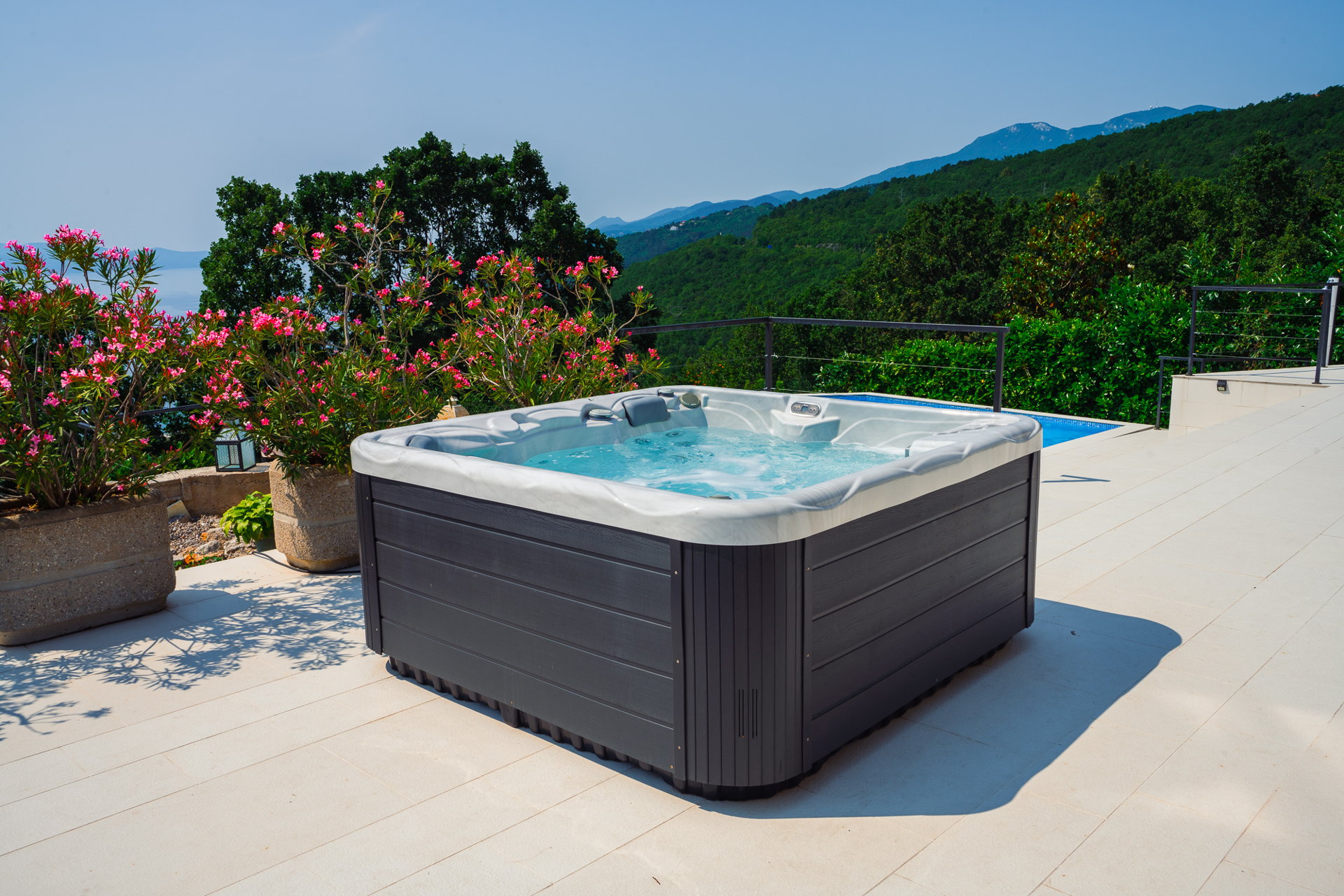 Villa Piano with Pool