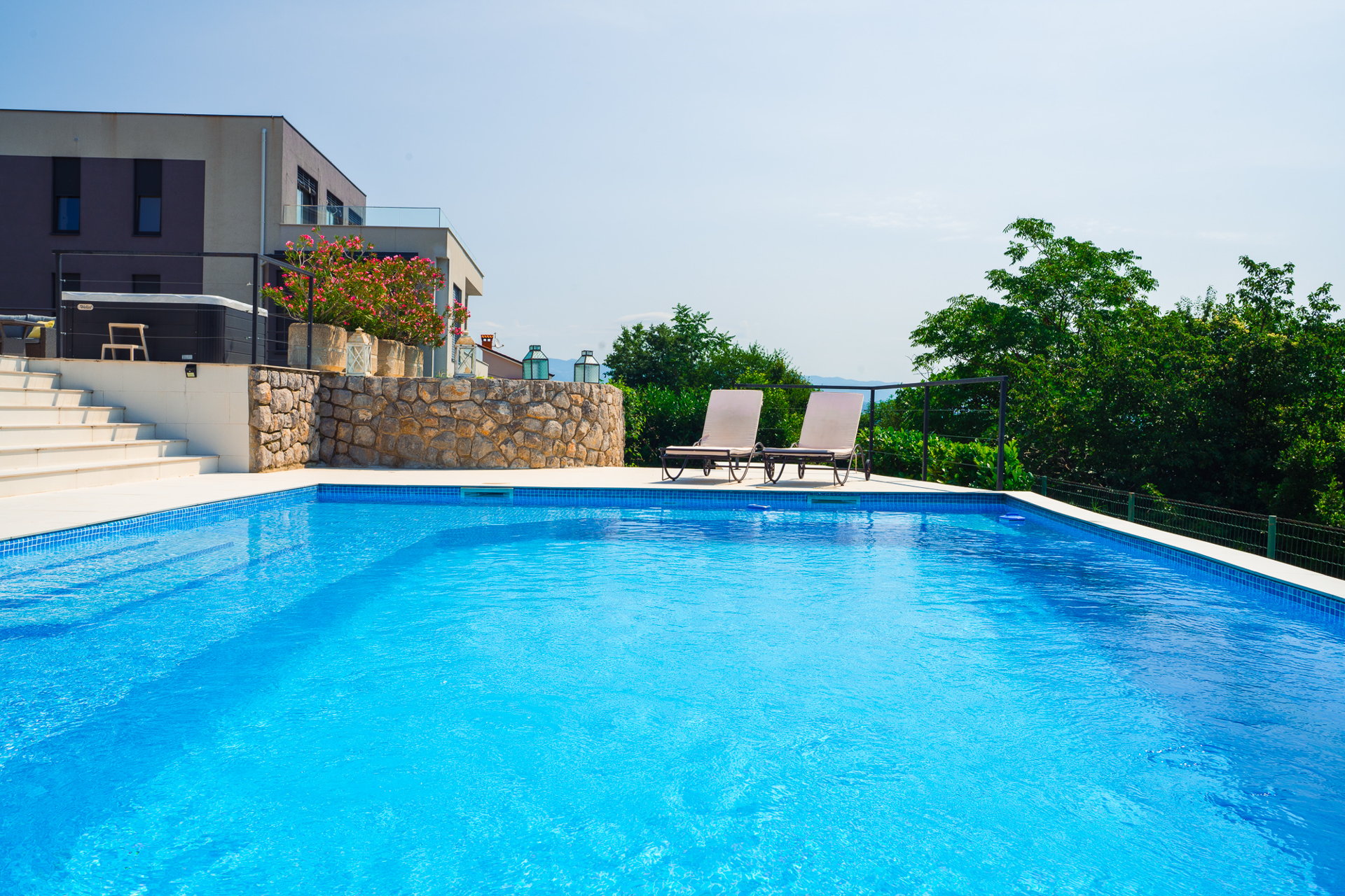 Villa Piano with Pool