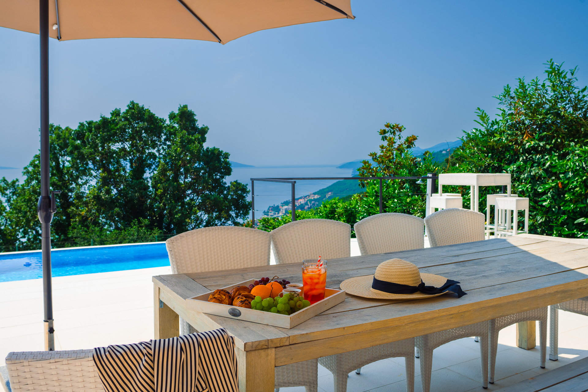 Villa Piano with Pool