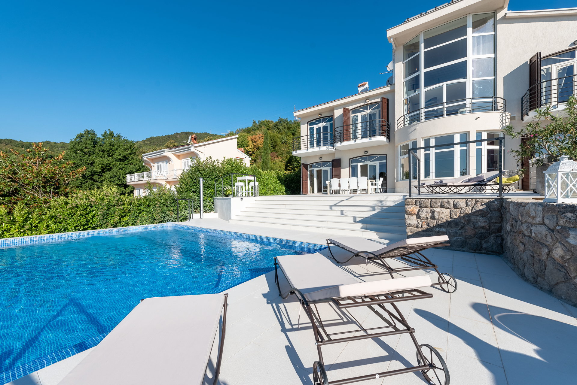Villa Piano with Pool