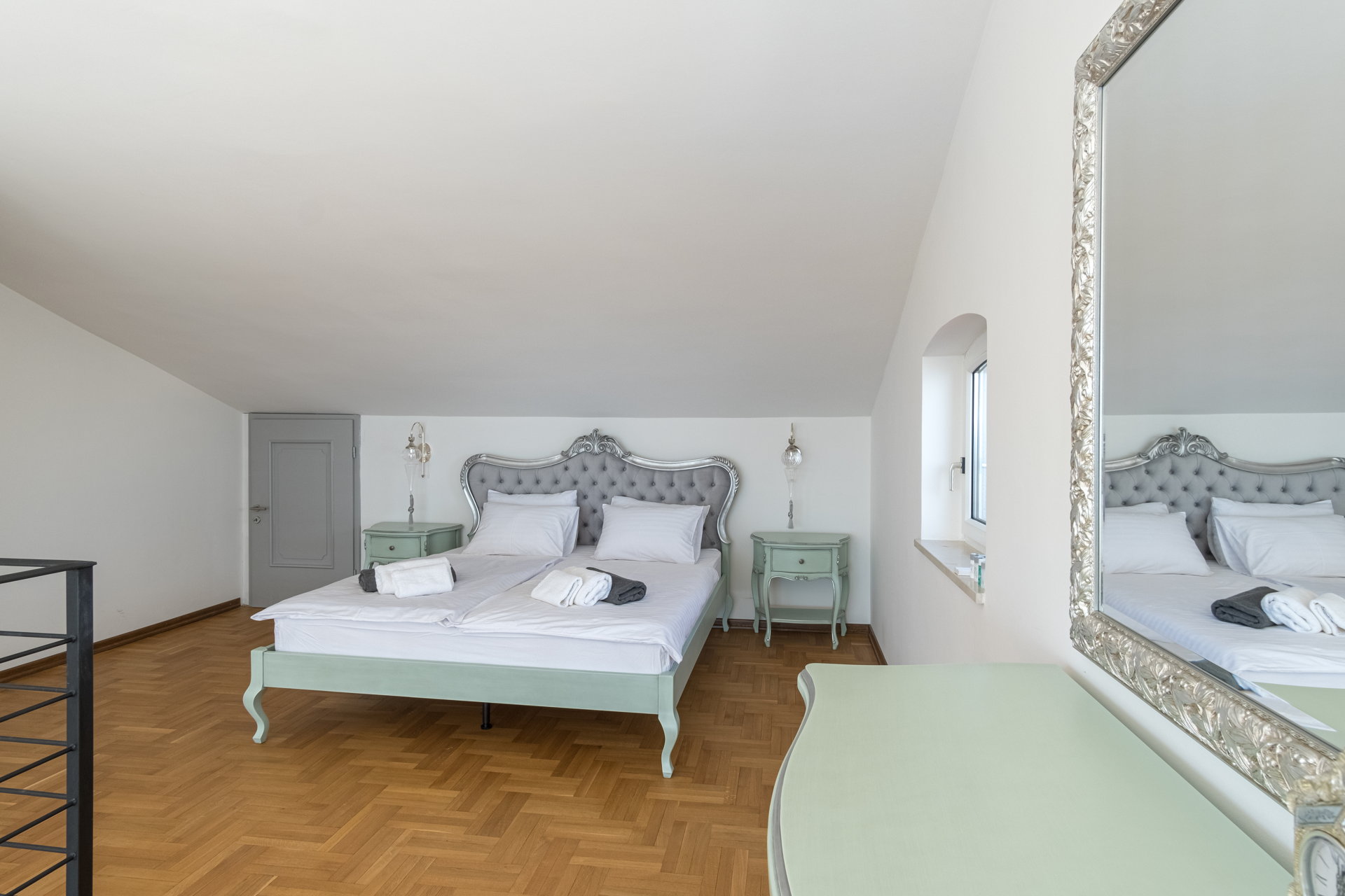 Villa Piano with Pool