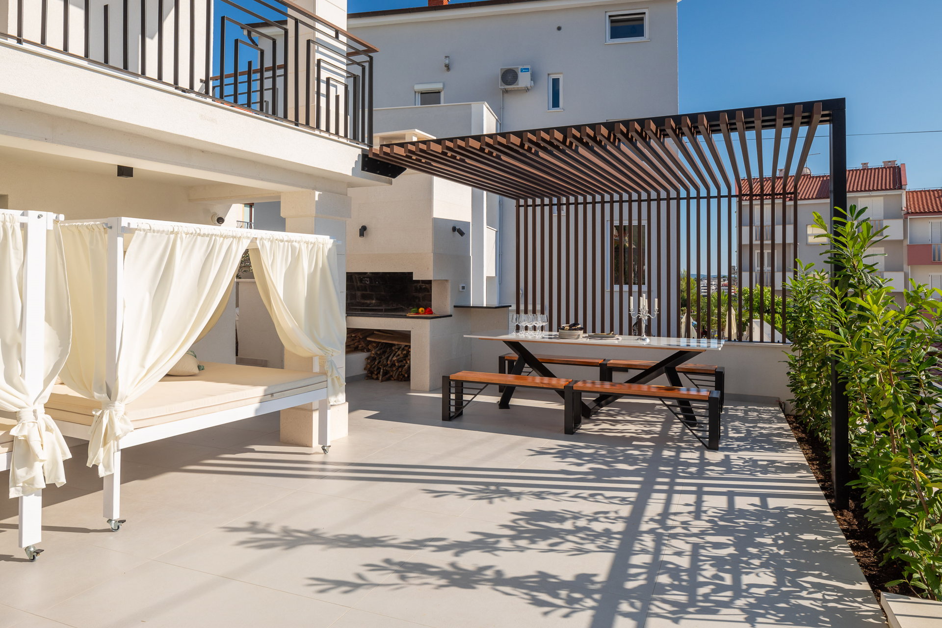 Luxury Villa de Mar with Pool