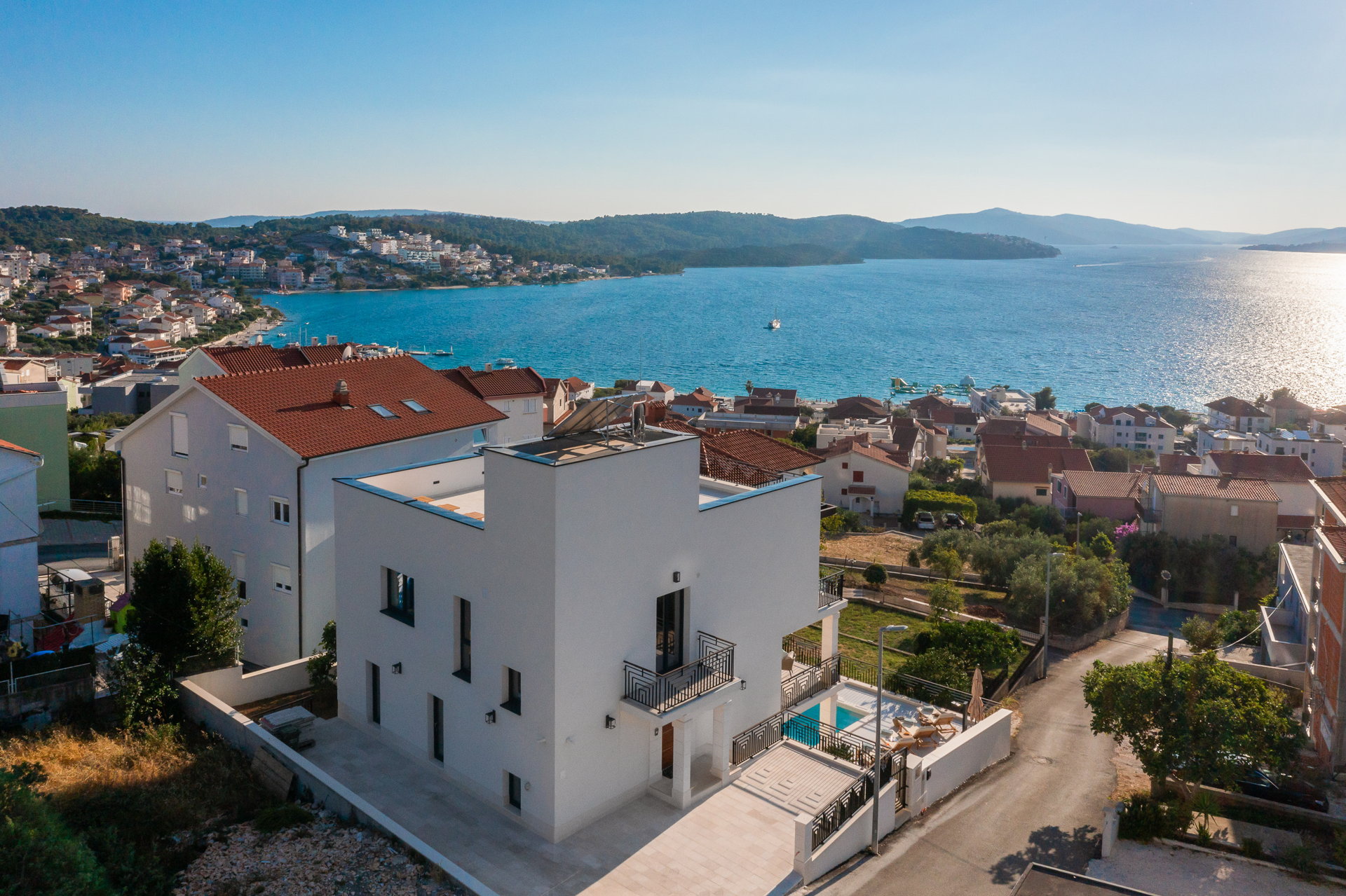 Luxury Villa de Mar with Pool