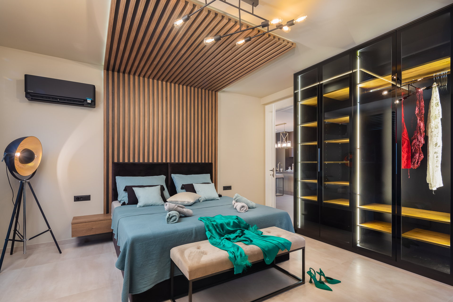 Luxury Villa de Mar with Pool