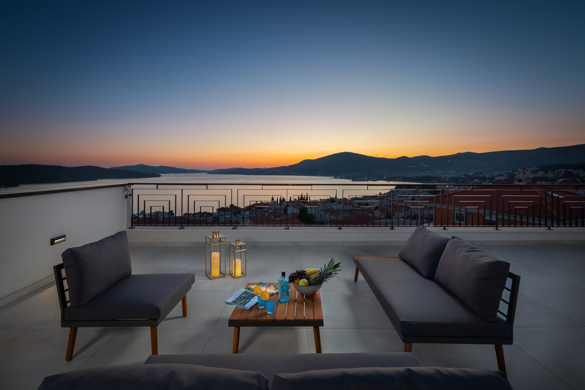 Luxury Villa de Mar with Pool