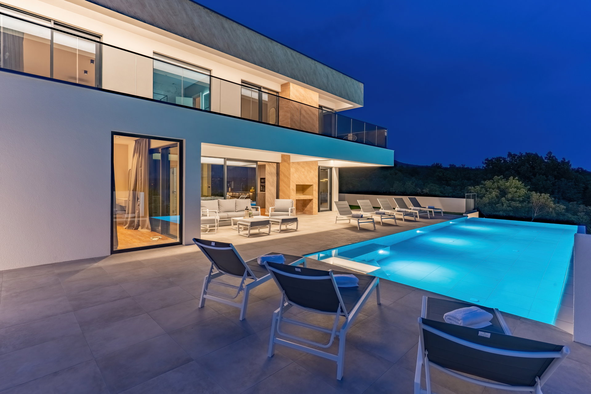 Image of Luxury Villa Panorama with Pool