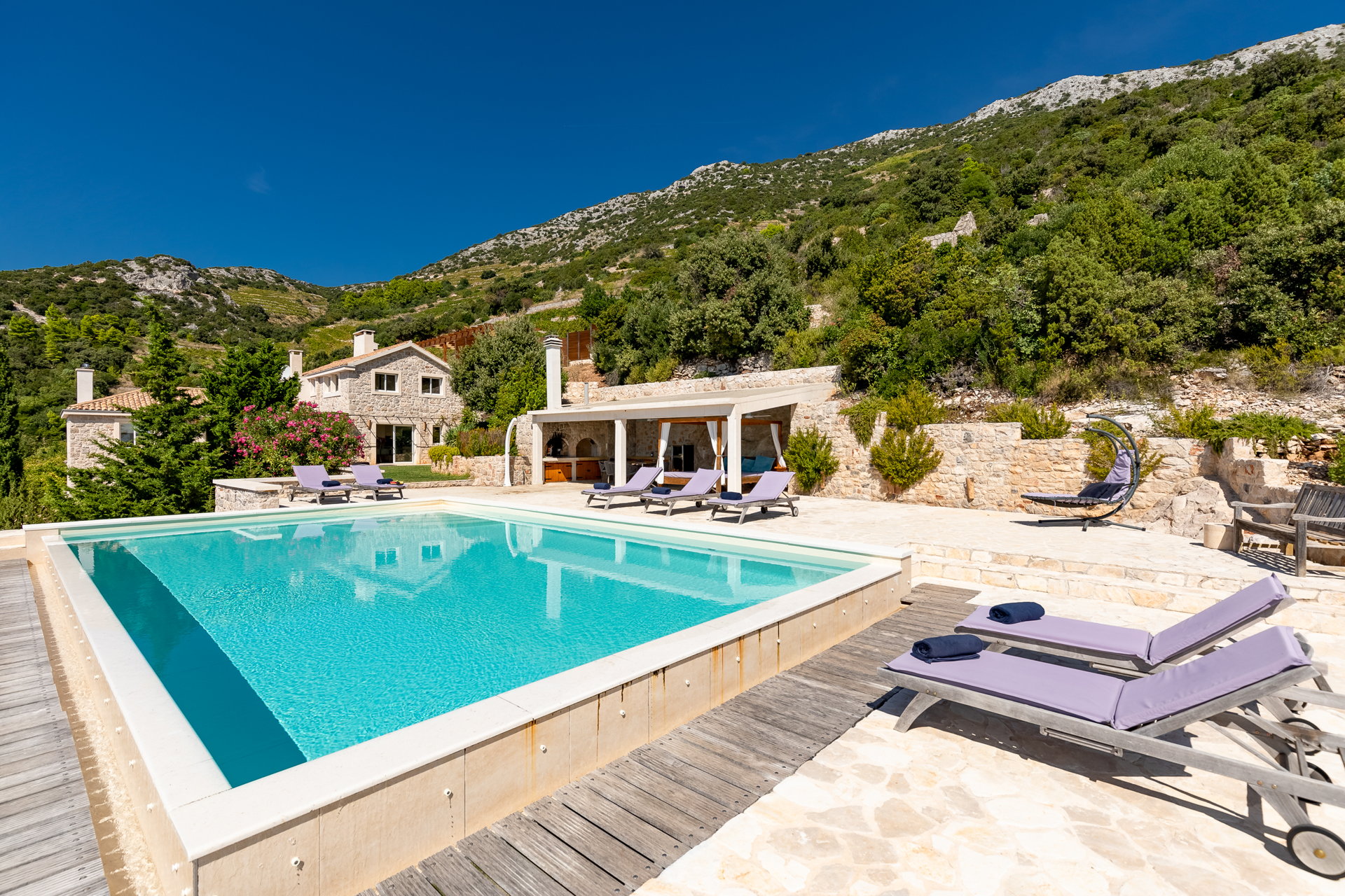 Villa Two Martinis with Pool