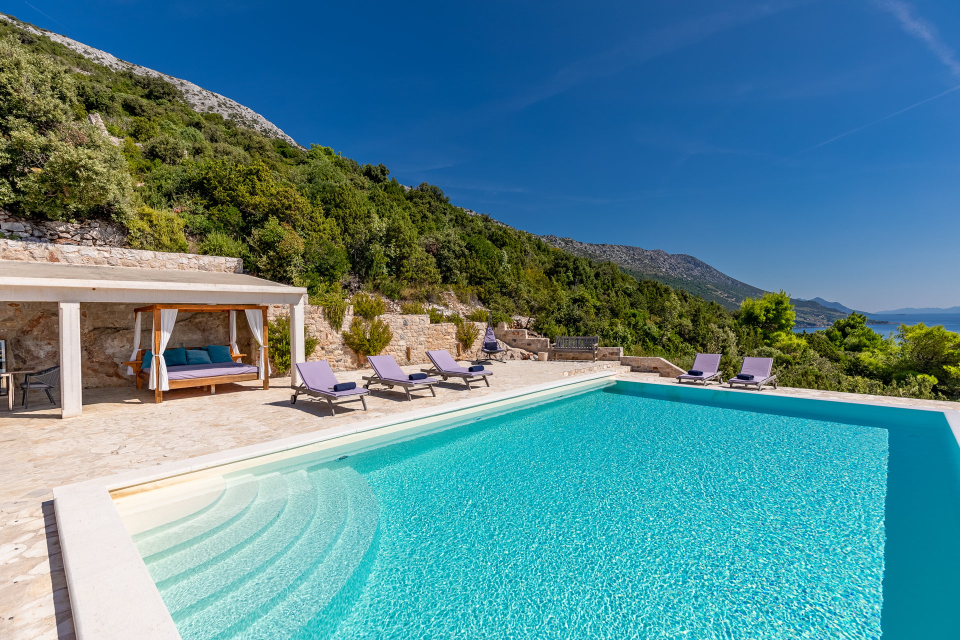 Villa Two Martinis with Pool
