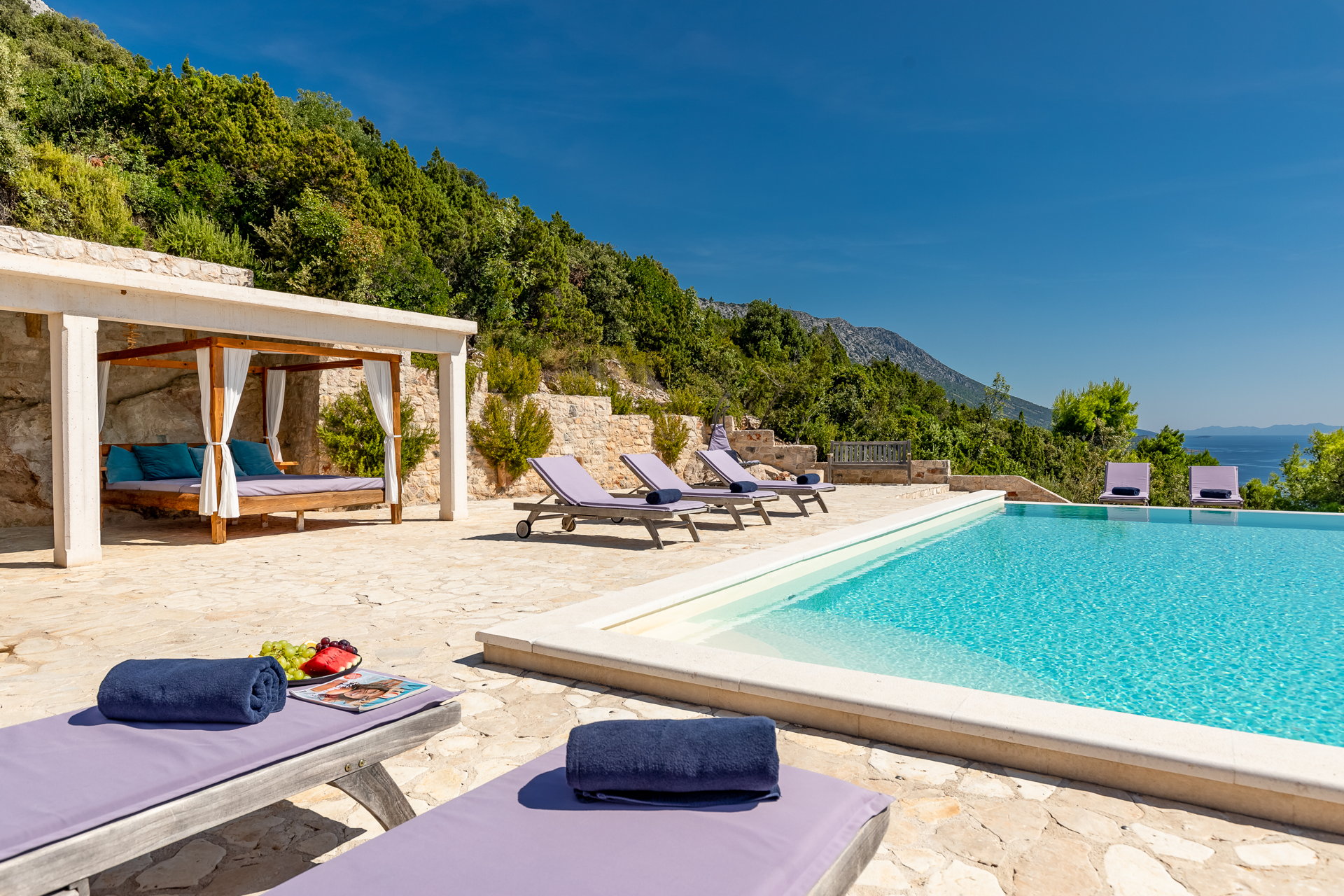 Villa Two Martinis with Pool