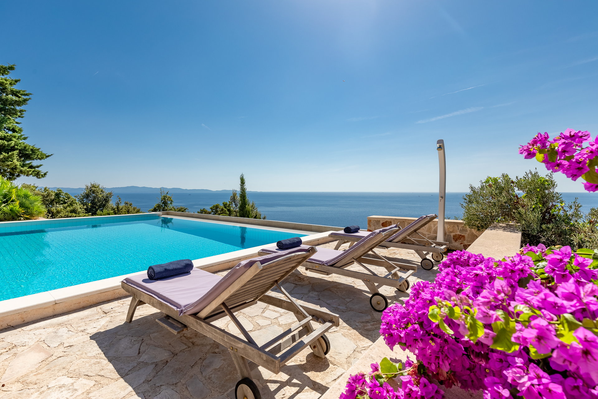 Villa Two Martinis with Pool