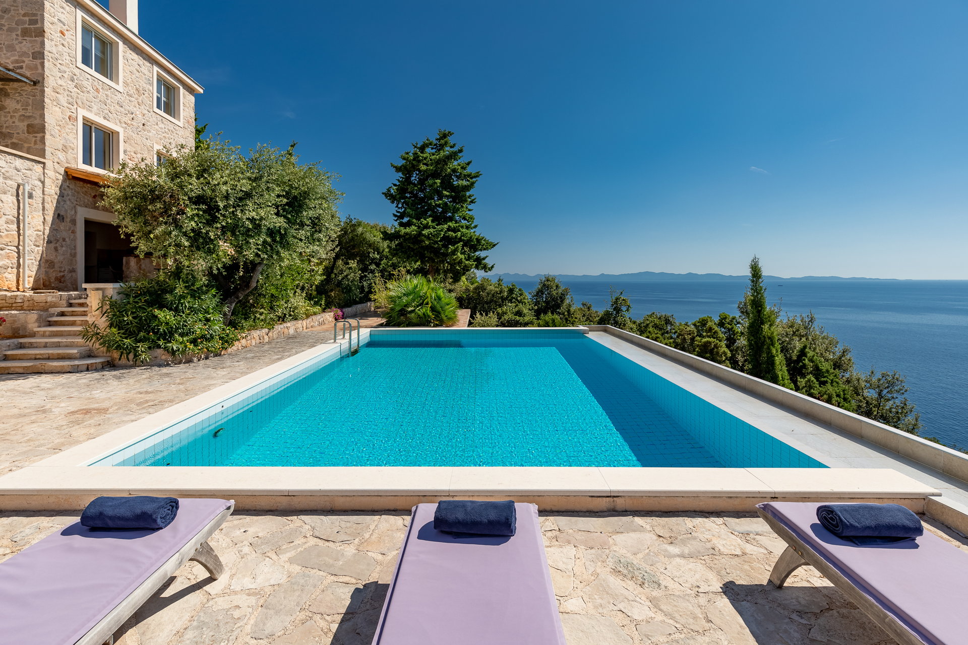 Villa Two Martinis with Pool