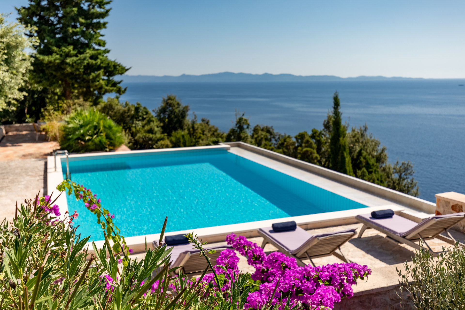 Villa Two Martinis with Pool