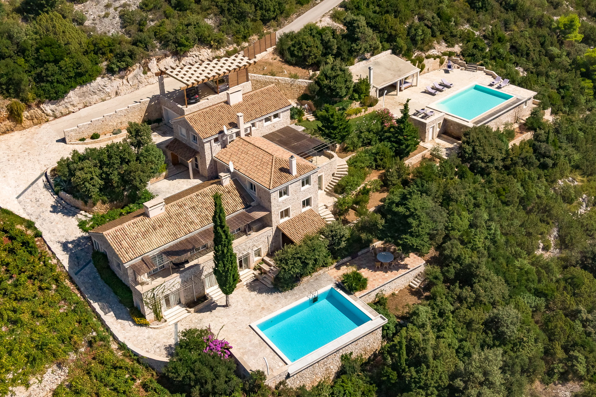 Villa Two Martinis with Pool