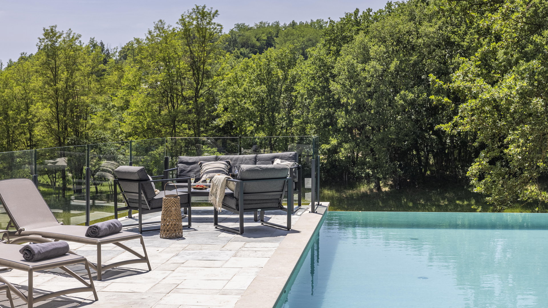 Villa Eterna with Infinity Pool